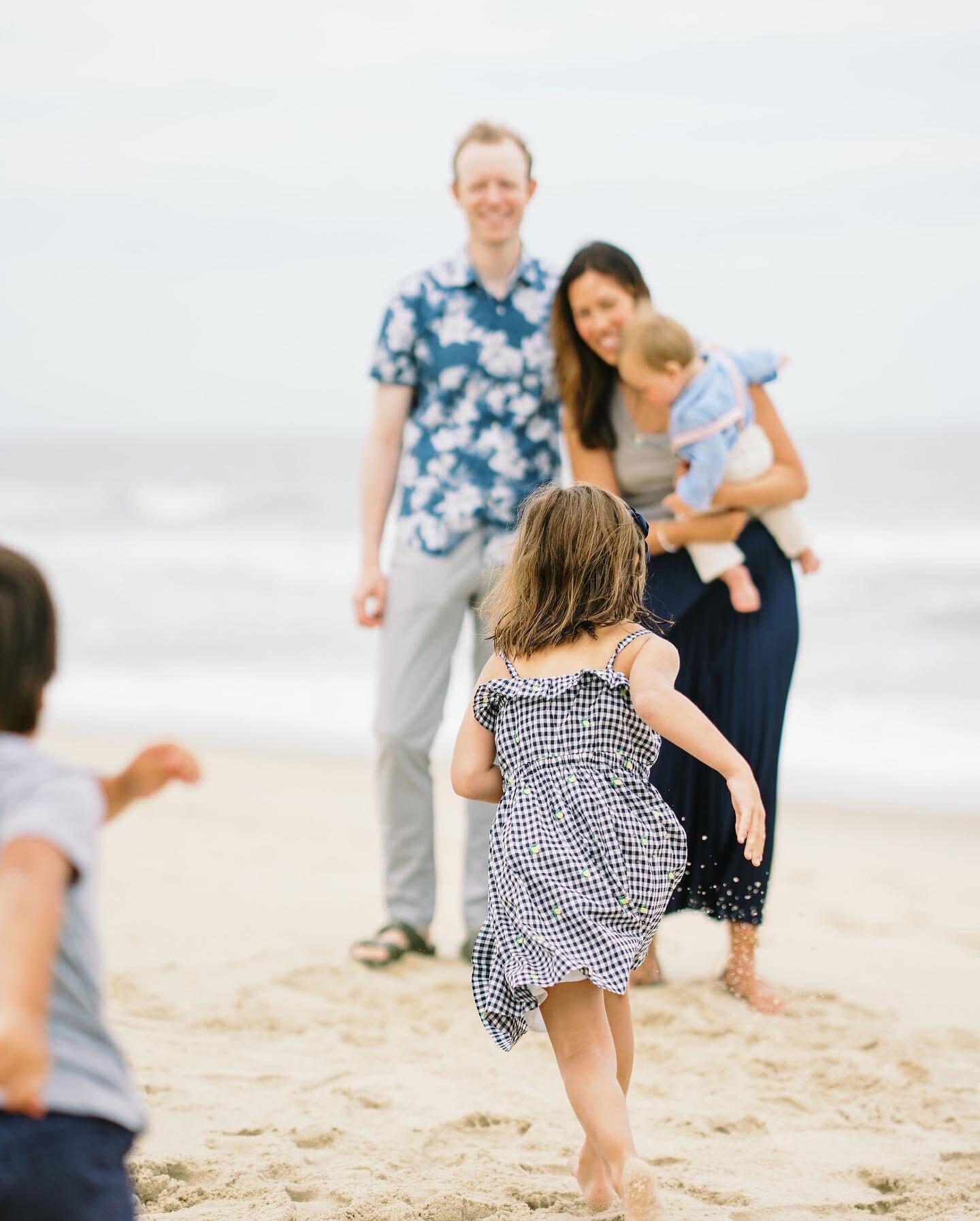 Still have a few spots left for family portraits. DM or email to book before it&rsquo;s too late!
.
.
.
.
.
#familyportraits #njfamilyphotographer #njfamilyphotography #njfamilyportraits #familyphotography #njphotographer #familylifestylephotography 