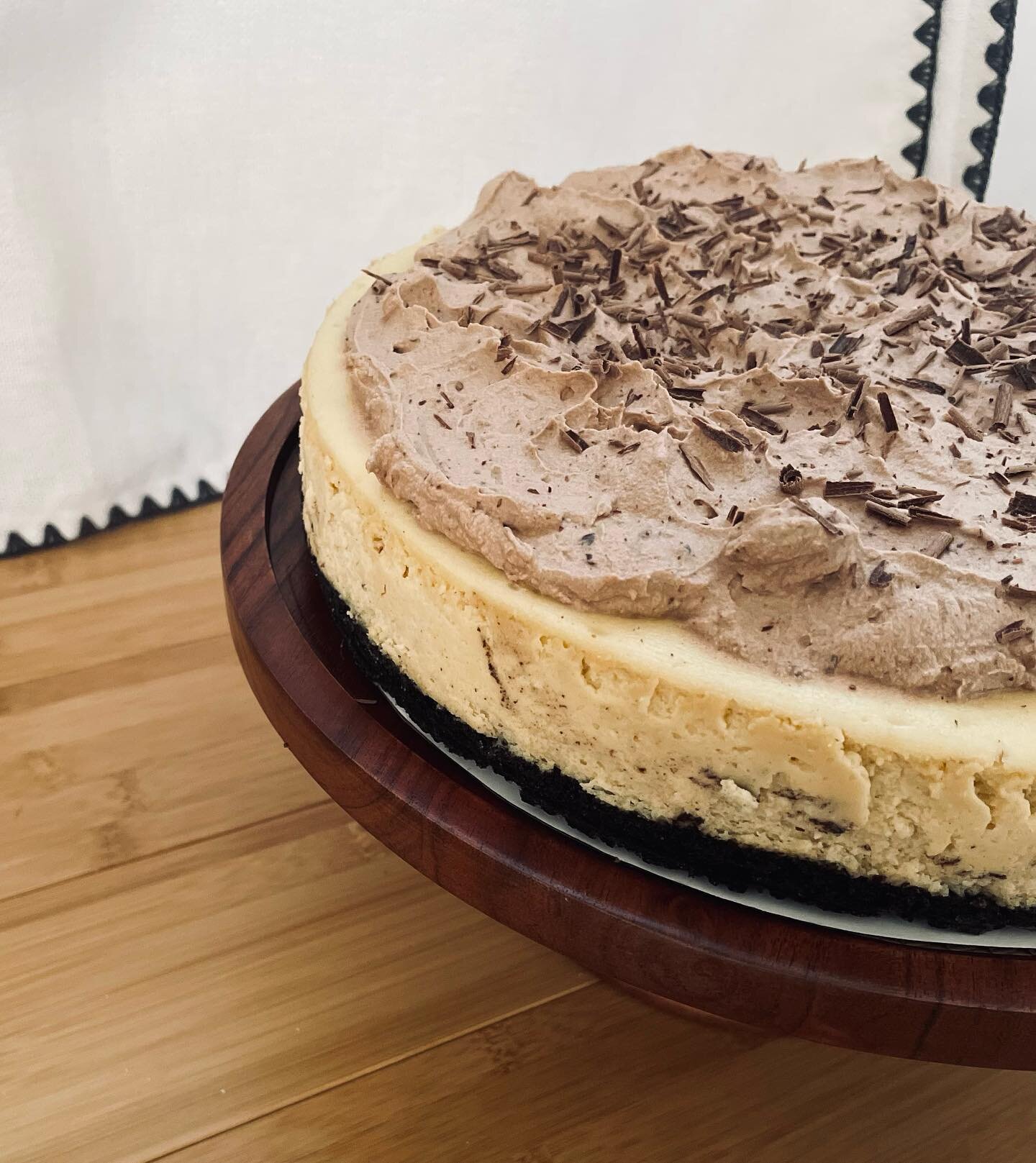 Happy Sunday! 

Feat. our coffee cheesecake topped with dark chocolate &amp; mocha whipped cream on an Oreo crust. A coffee lovers dream ☕️

Still accepting Mothers Day orders!

#tkab #topknot #homebakery #delicious #coffee #sweet #cake #chocolate #h