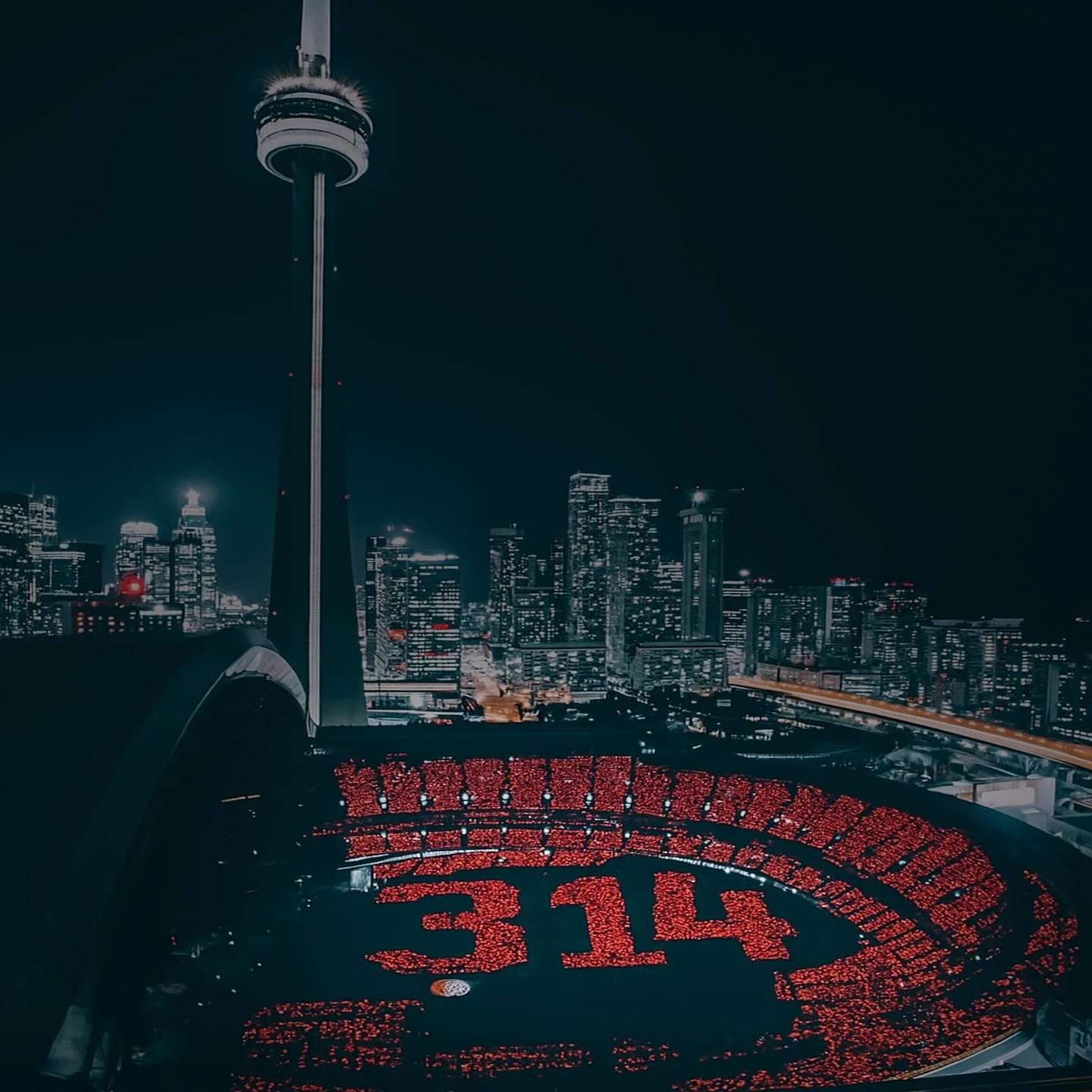 An estimated 314 movies and TV shows have been filmed in Toronto. The city continues to be a major hub for productions, from small projects to large-scale blockbusters. Many familiar scenes are shot right on our streets