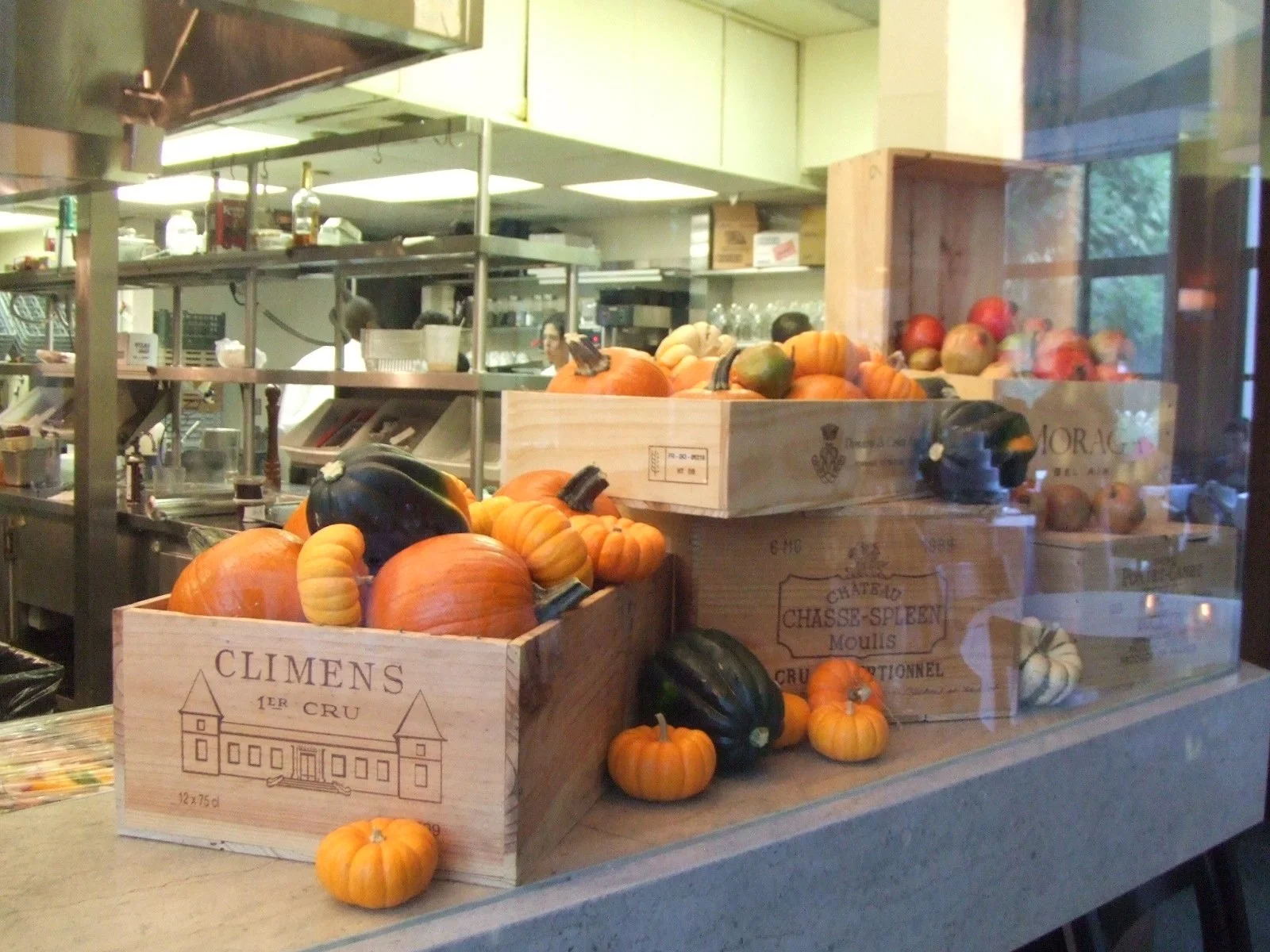Cafe Pinot Fall kitchen display