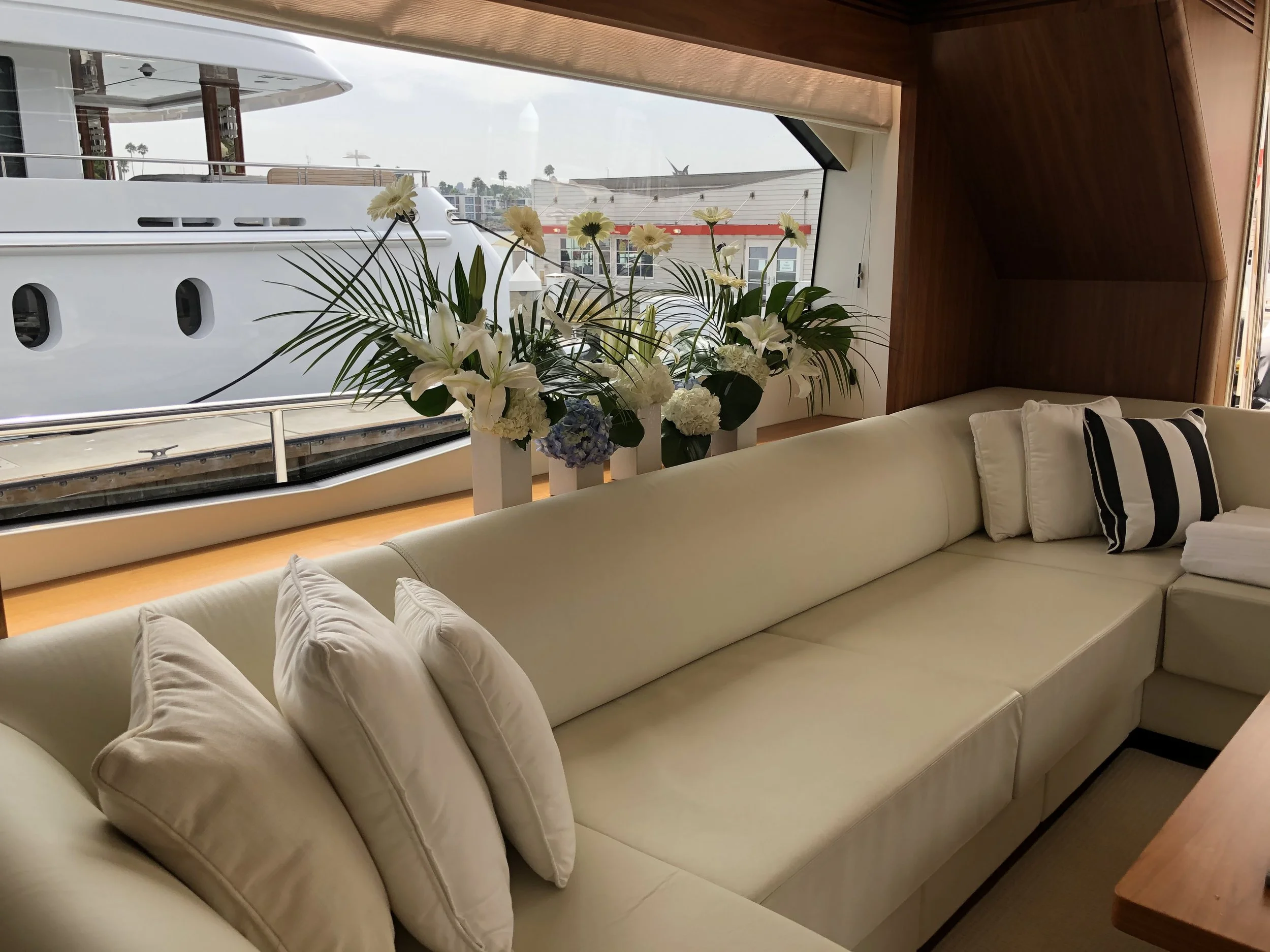 Yacht flowers sofa screen.jpg