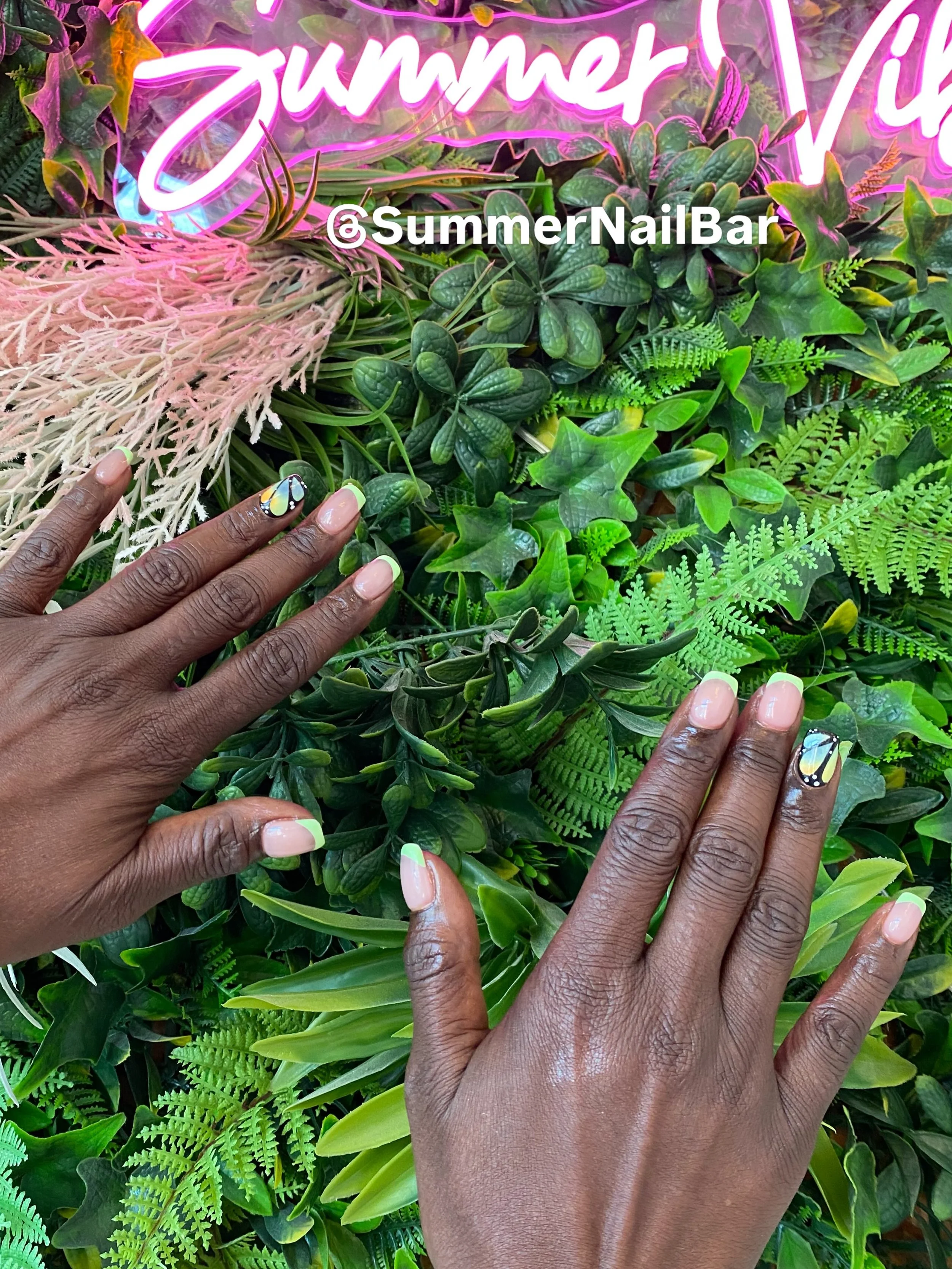 Butterfly vibes with a fresh French twist 🦋💚✨ Serving fresh sets all season long!
.
.
.
.
.
.
.
.
.
.
.
.
.
.
.
.

#MemphisNails #MemphisNailTech #nailsnailsnails #NailInspo #SummerNailBar