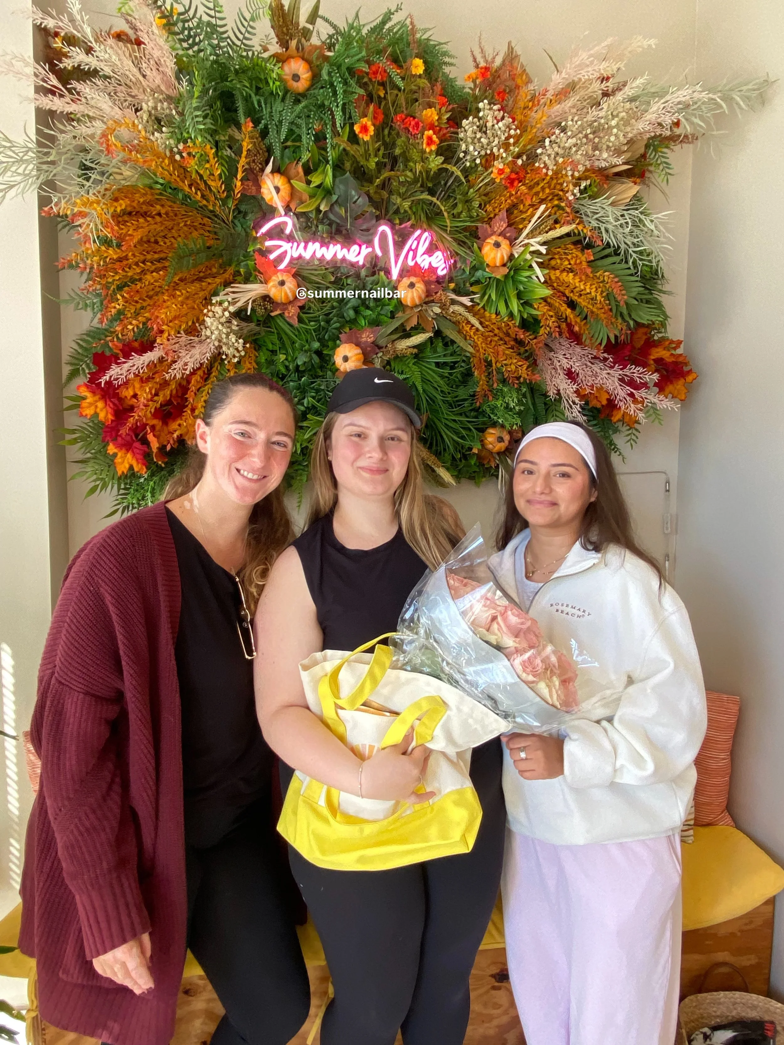 💍🤍 Congratulations, Bronwyn, on your wedding day! 🥂✨ Thank you for choosing Summer Nail Bar to be part of your special day! 💅💕 Officially, wedding season is here! 👰🏻&zwj;♀️💐
.
.
.
.
.
.
.
.
.
.
.
.

.

#SummerNailBar #MemphisNails #bridalshow