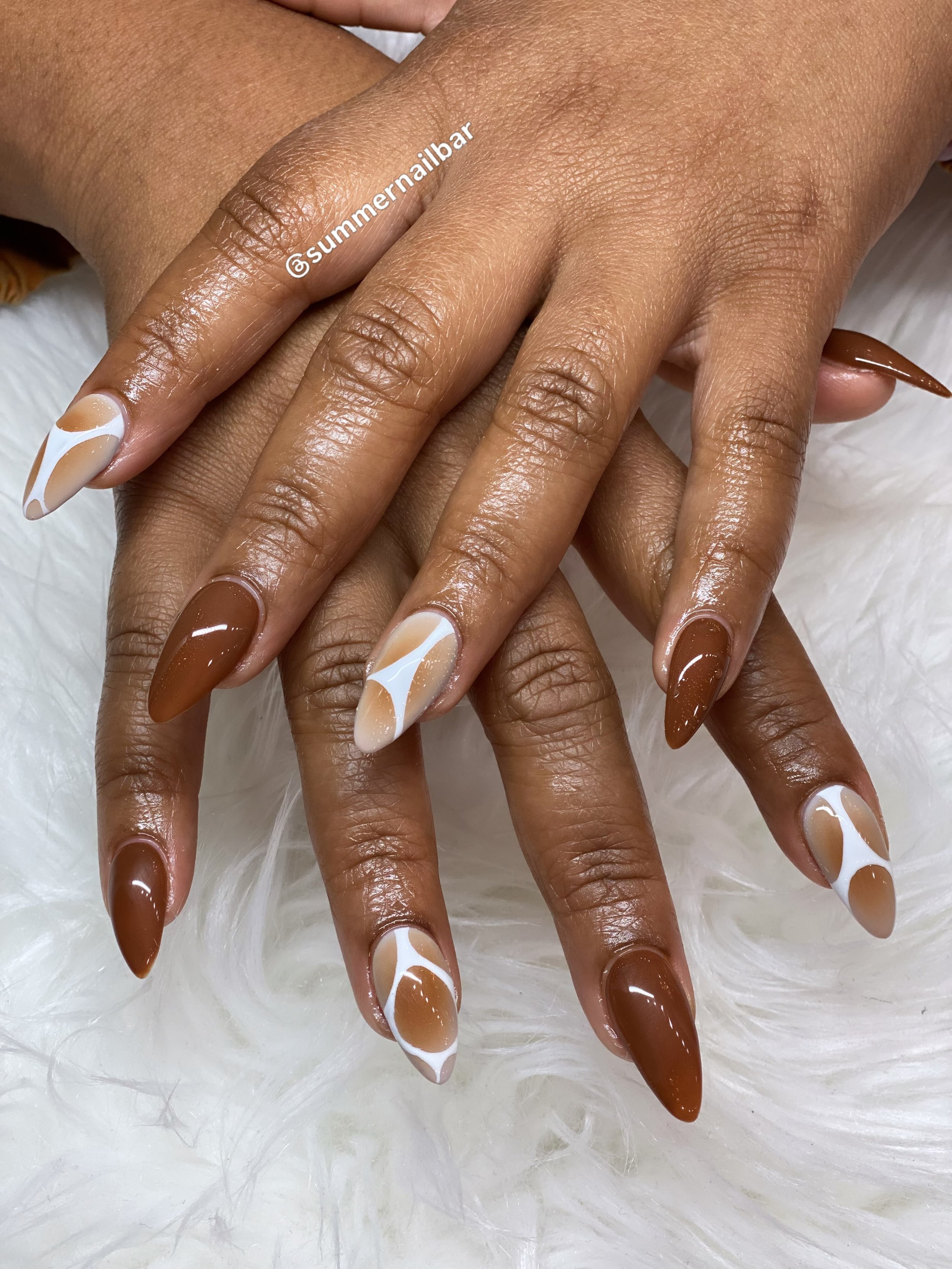 FALL SET🍁😍😍
.
.
.
.
.
.
.
.
.
.
If viewing follow @summernailbar for more nail related content💕
#memphisnails #explorepage✨ #fallnailinspo❤️🍁 #summernailbar #octobernails