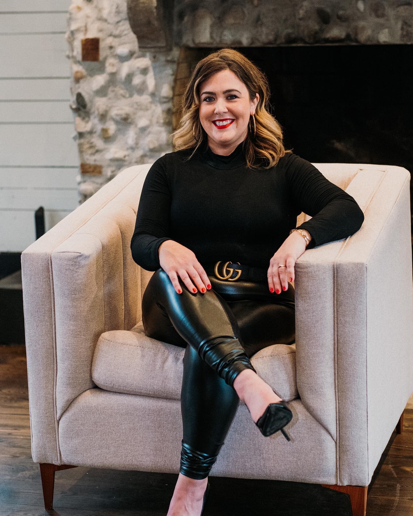 Meet Brittany.✨

Brittany has been in the wedding industry for years, just in a different facet with her on-site hair &amp; makeup company. She has always loved weddings.  A few weeks ago at my birthday dinner we witnessed a couple get engaged and it