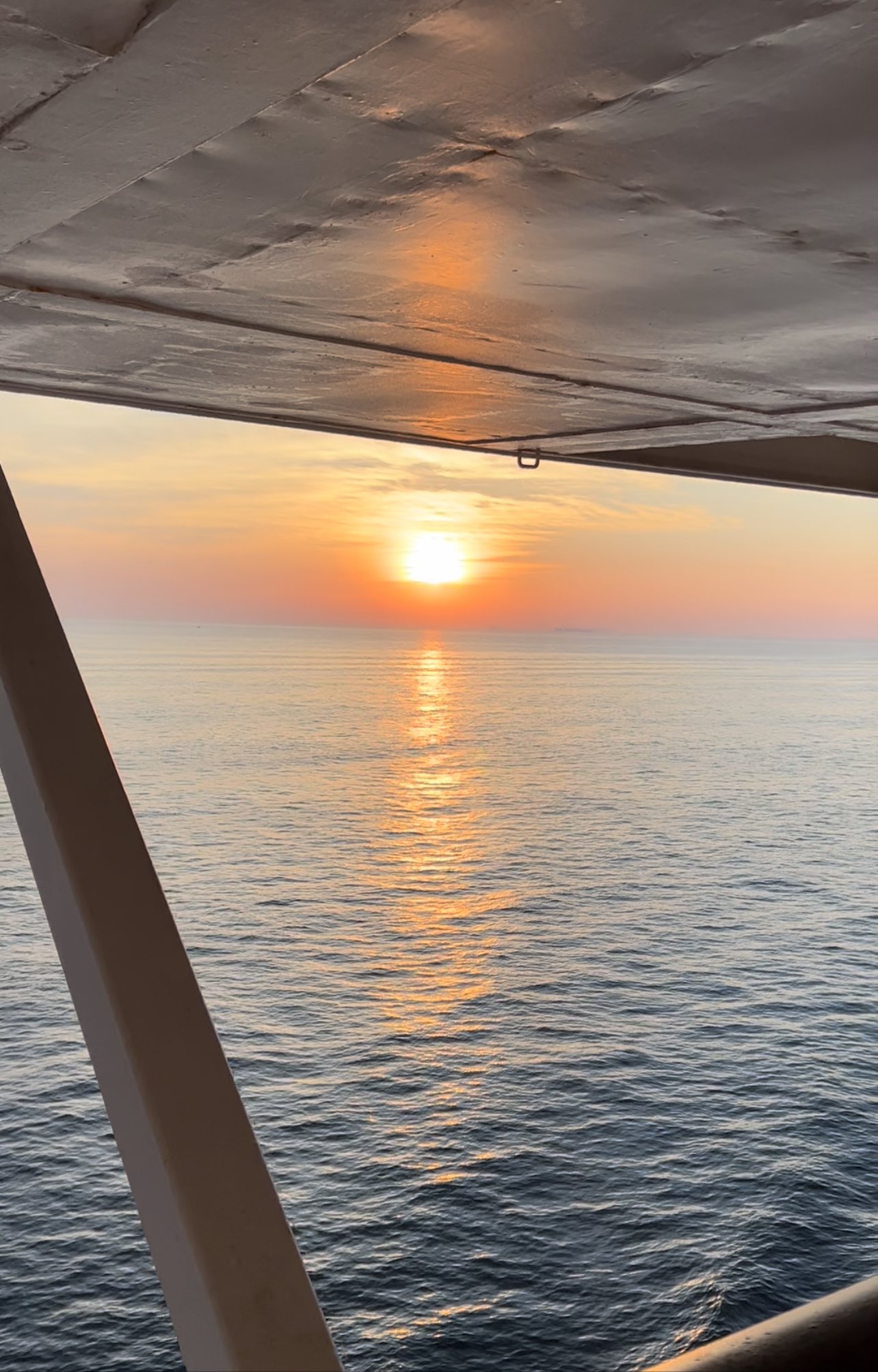 Bermuda-sunrise at sea.jpeg
