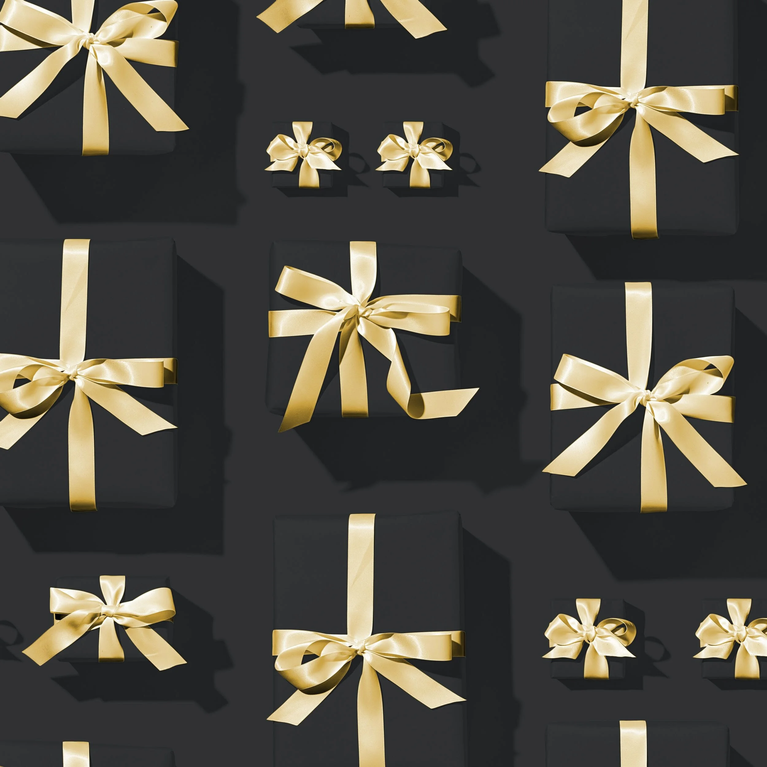 BELLA's 2022 Last Minute Holiday Gift Guide