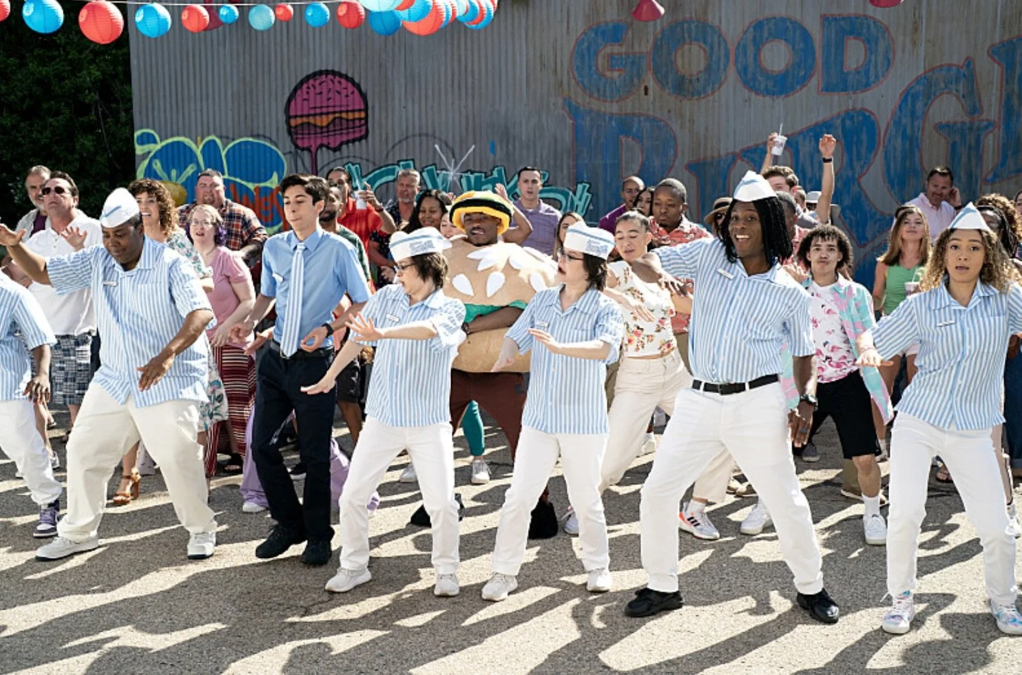 BELLA-Magazine-Danita-Good Burger 2-Paramount-4