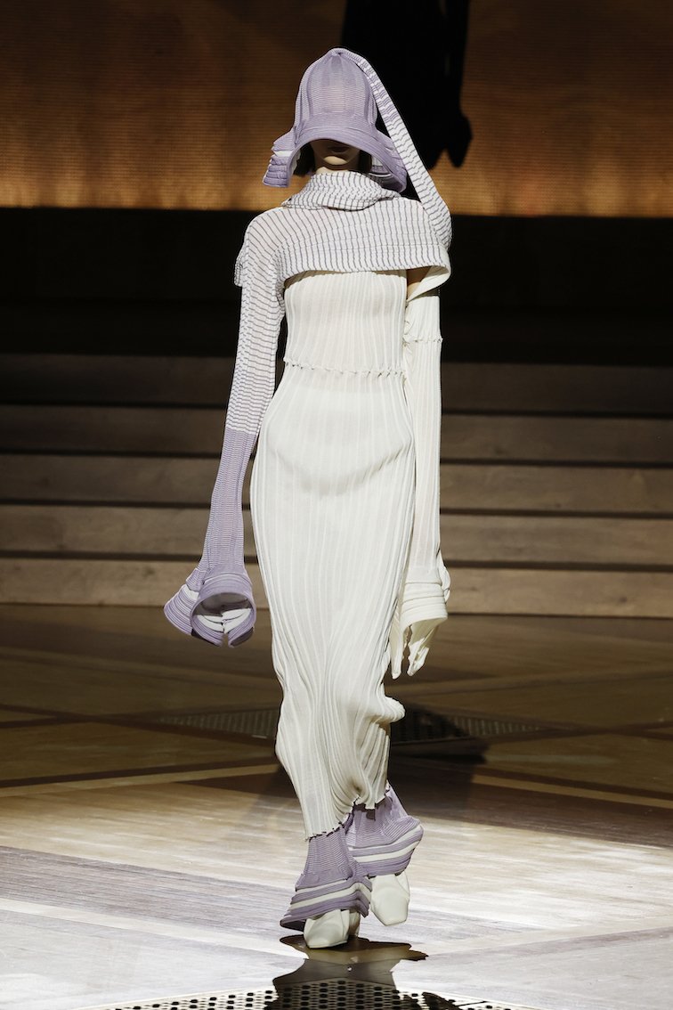 ISSEY MIYAKE_AW24_Look_2.jpg