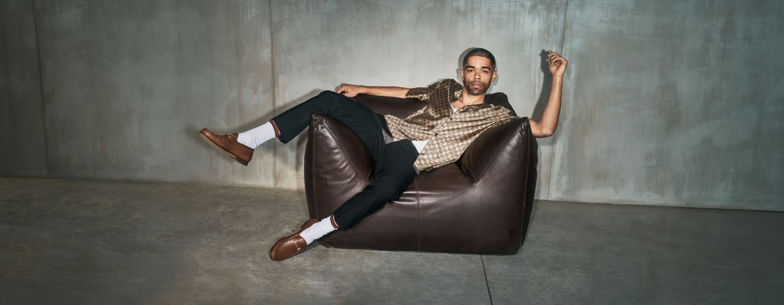 OFFICIAL CROP_SHOT_05_HS_231219_GUCCI_LOAFERS_0105.jpg