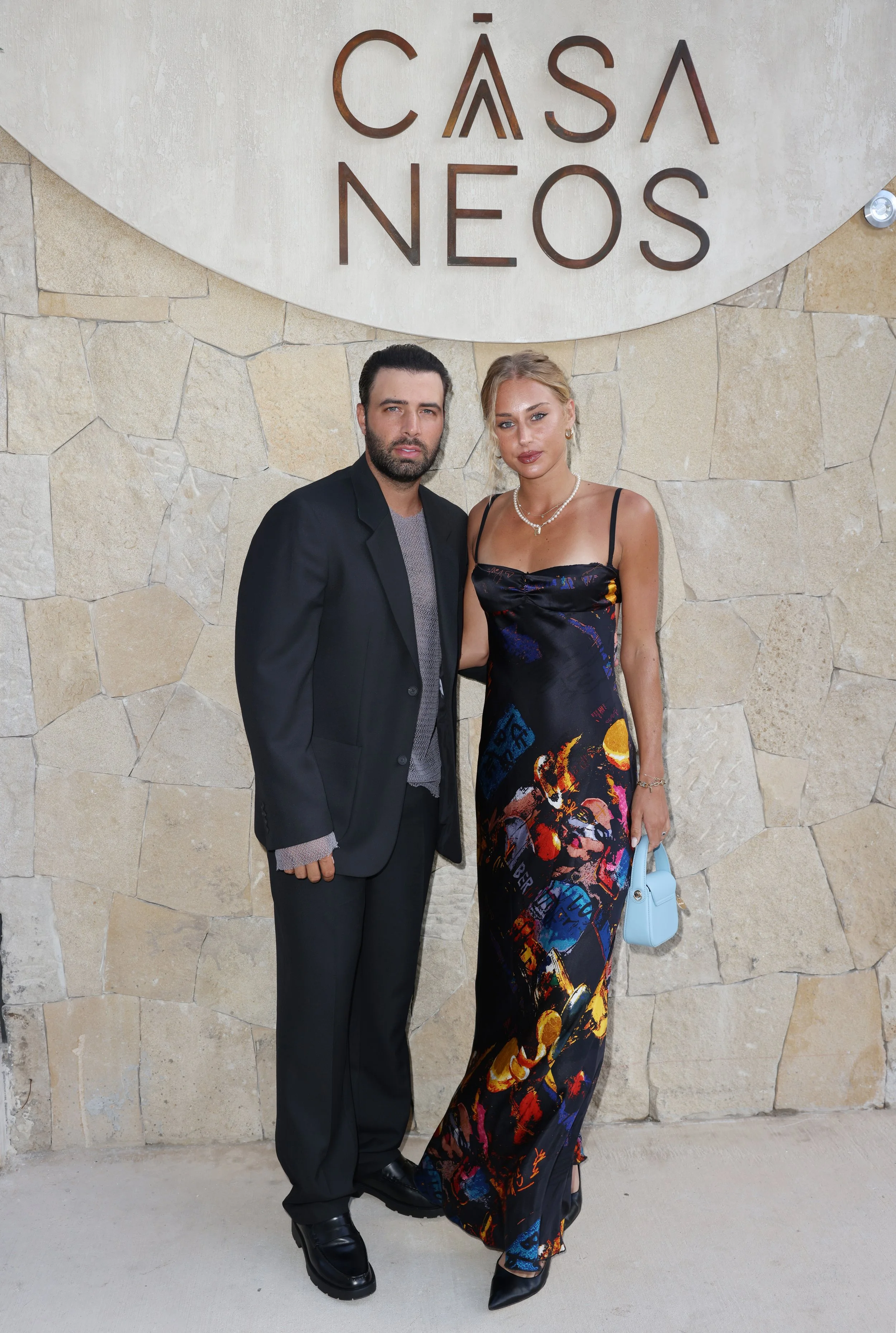 Jencarlos Canela and Olivia Elliott(1).jpg