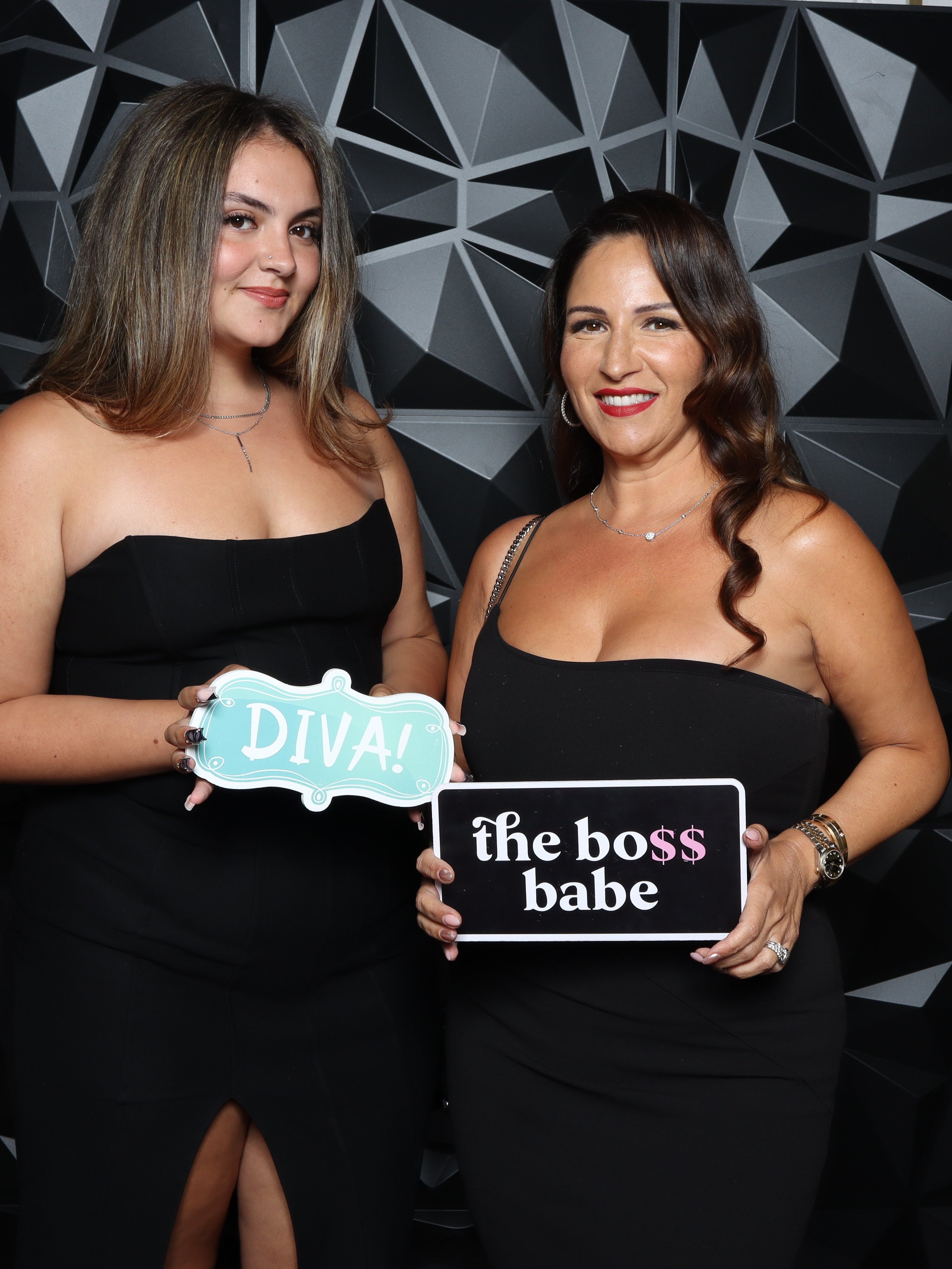 Bella_Magazine_5th_Anniversary_Celebration_photo_40.jpeg