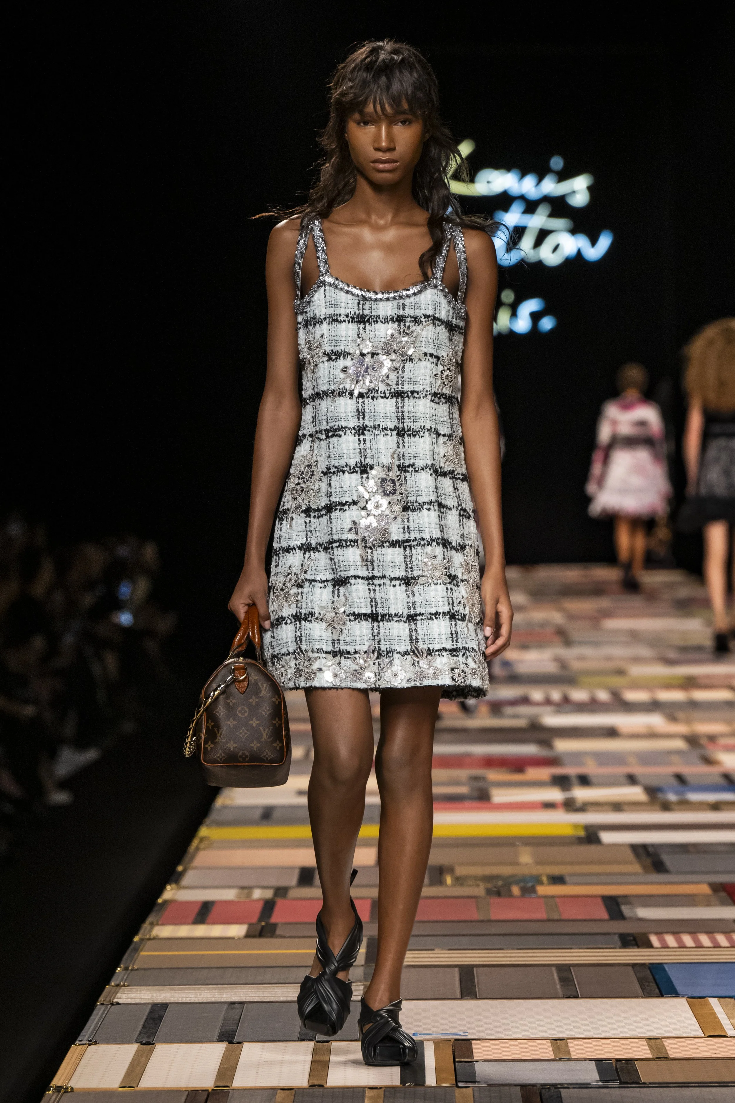 LV_SS25_Look_20.jpg