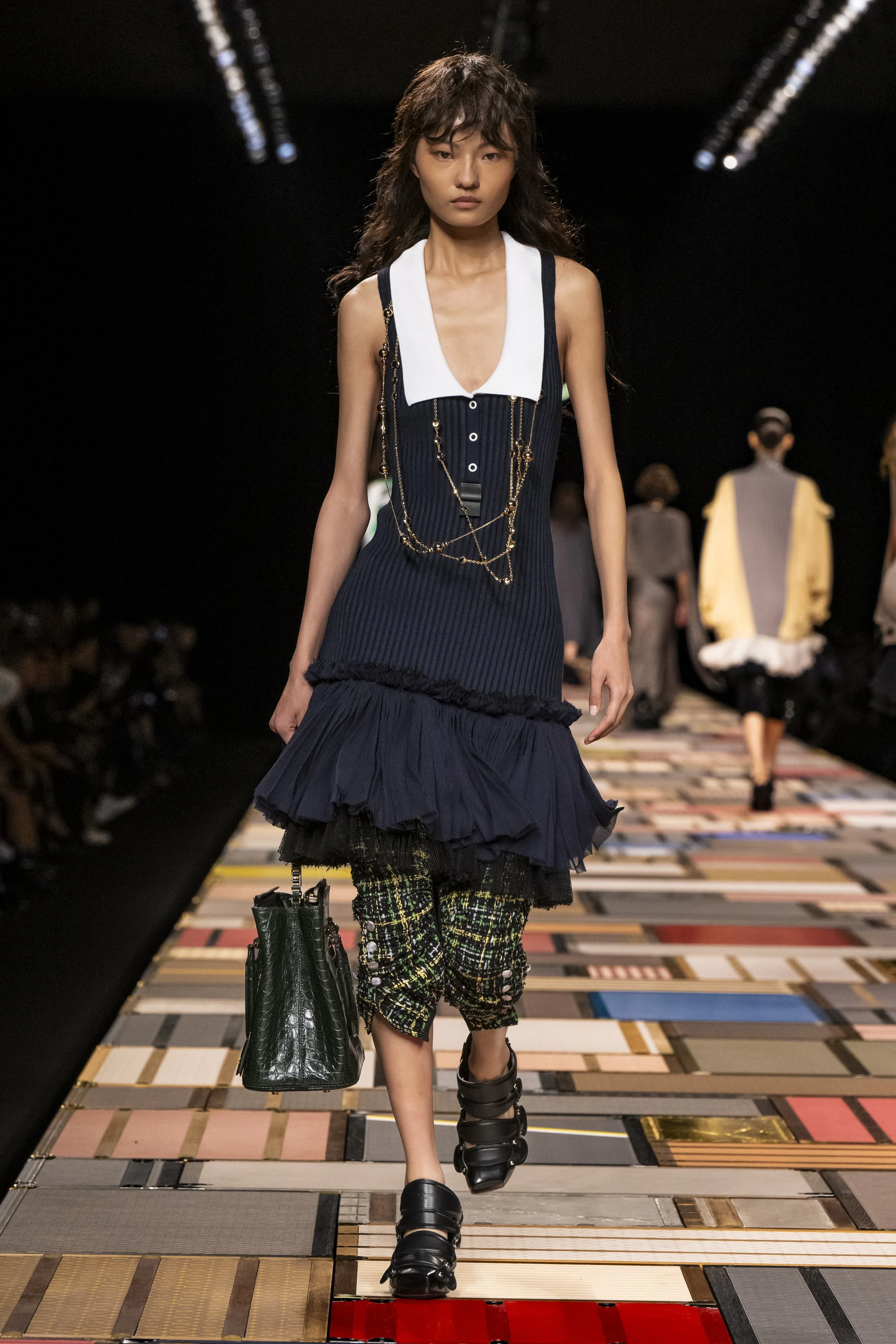 LV_SS25_Look_14.jpg