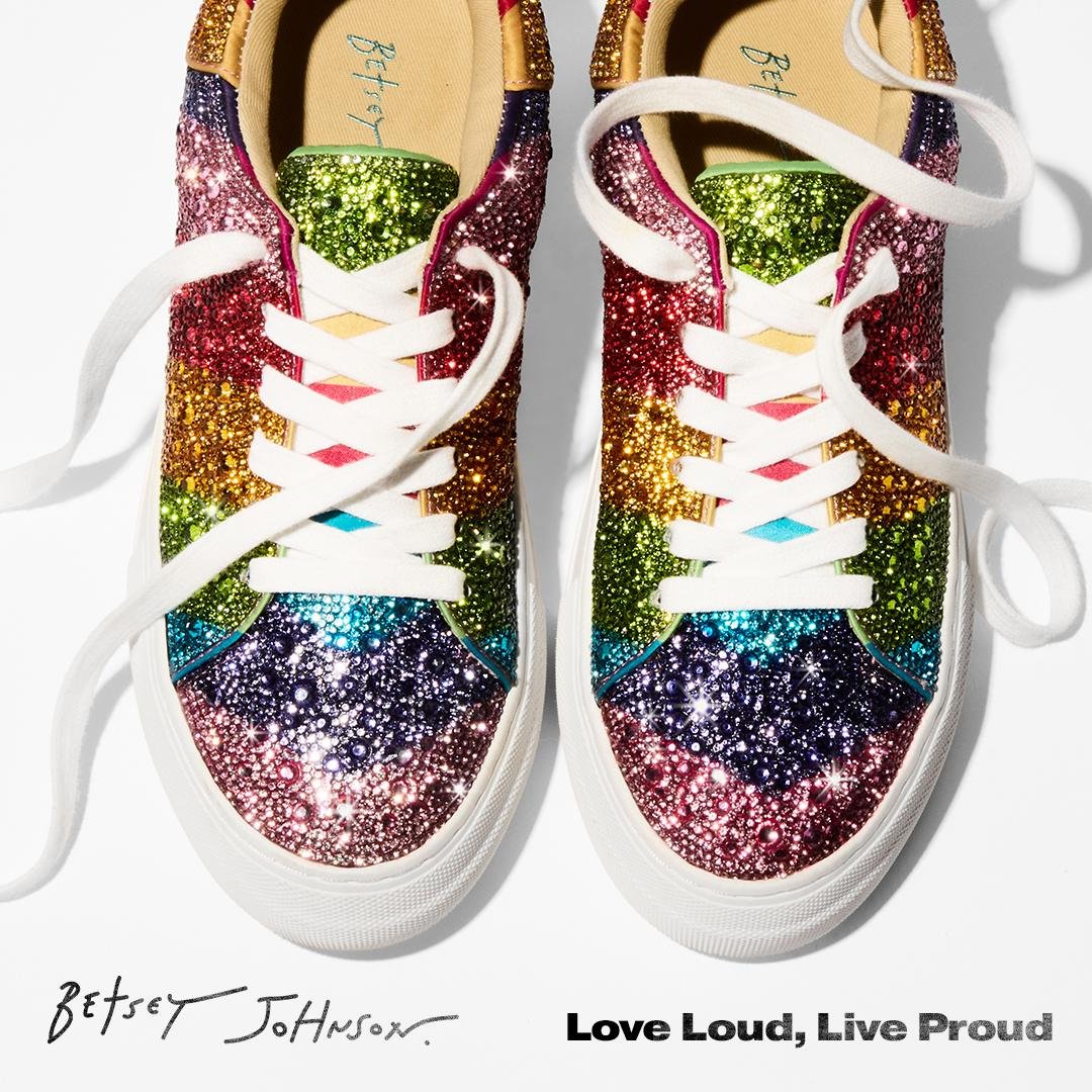 BELLA-Magazine-Betsey-Johnson-Pride 3.jpg