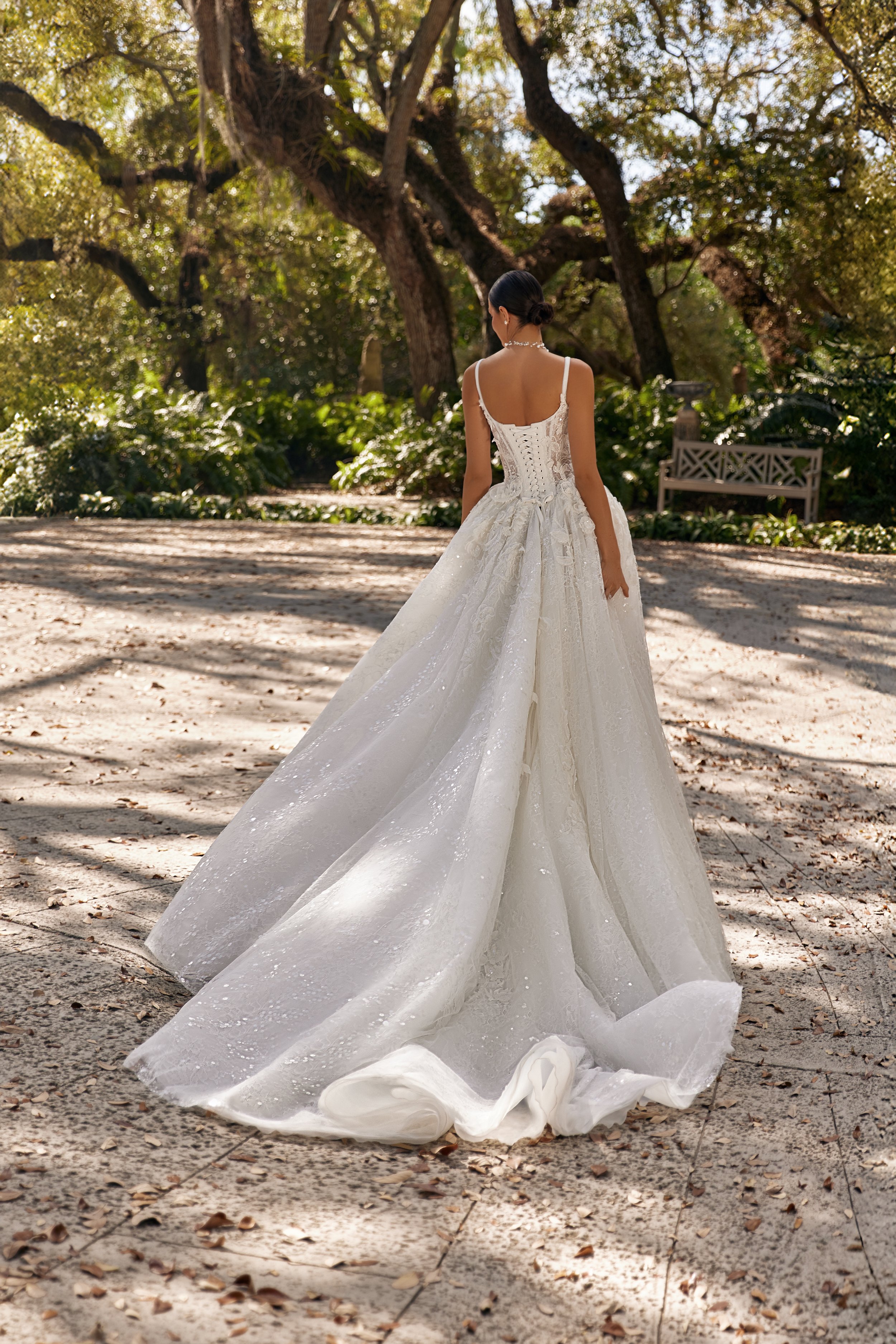 BELLA-BRIDAL-OMBELA-BRIDAL-OM1U3A4119_1.jpeg