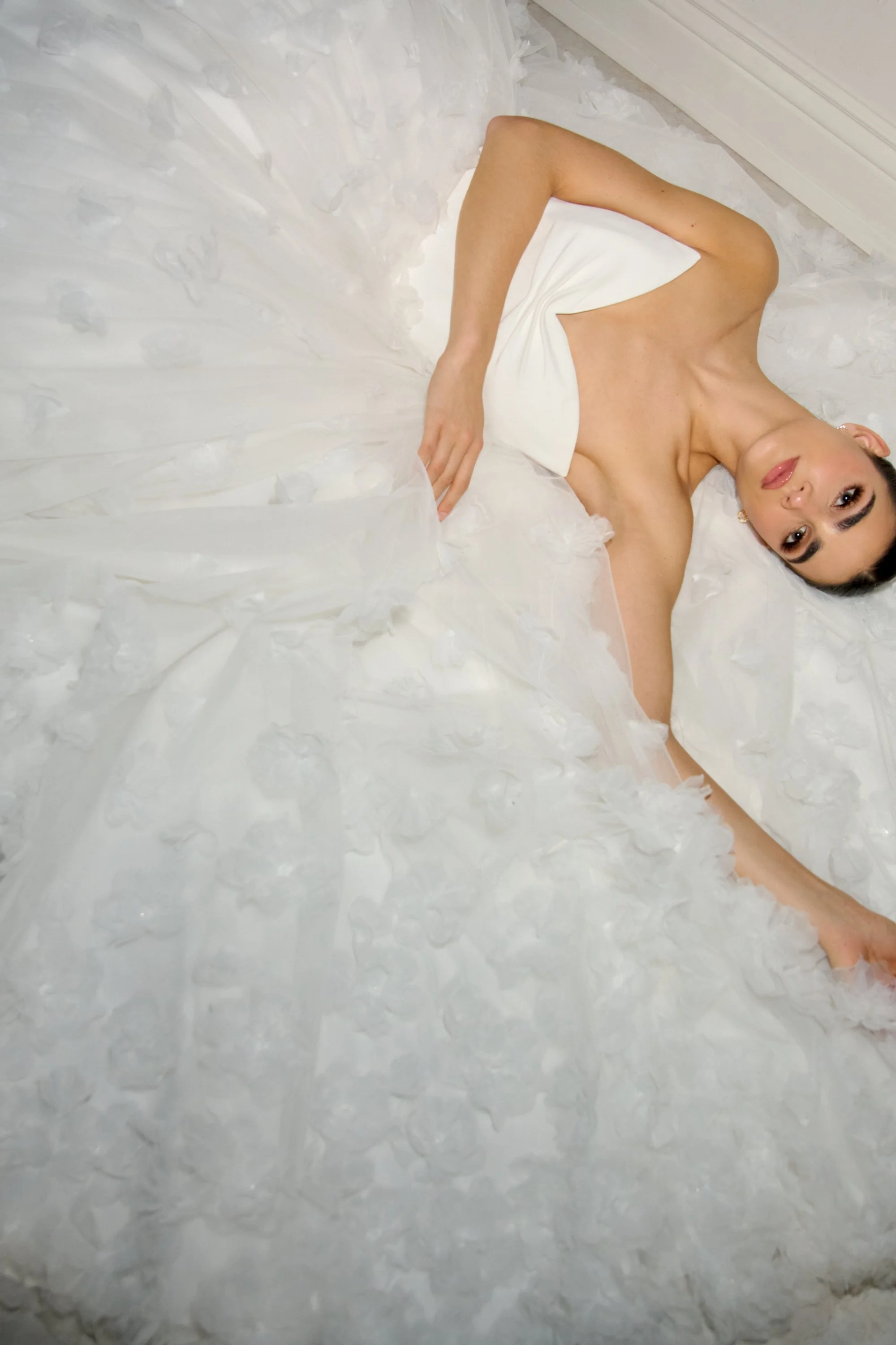99362_Ornella_JAS_SS26_LB_X_1559_2000x3000_Vertical_Web-NuOrder.jpg