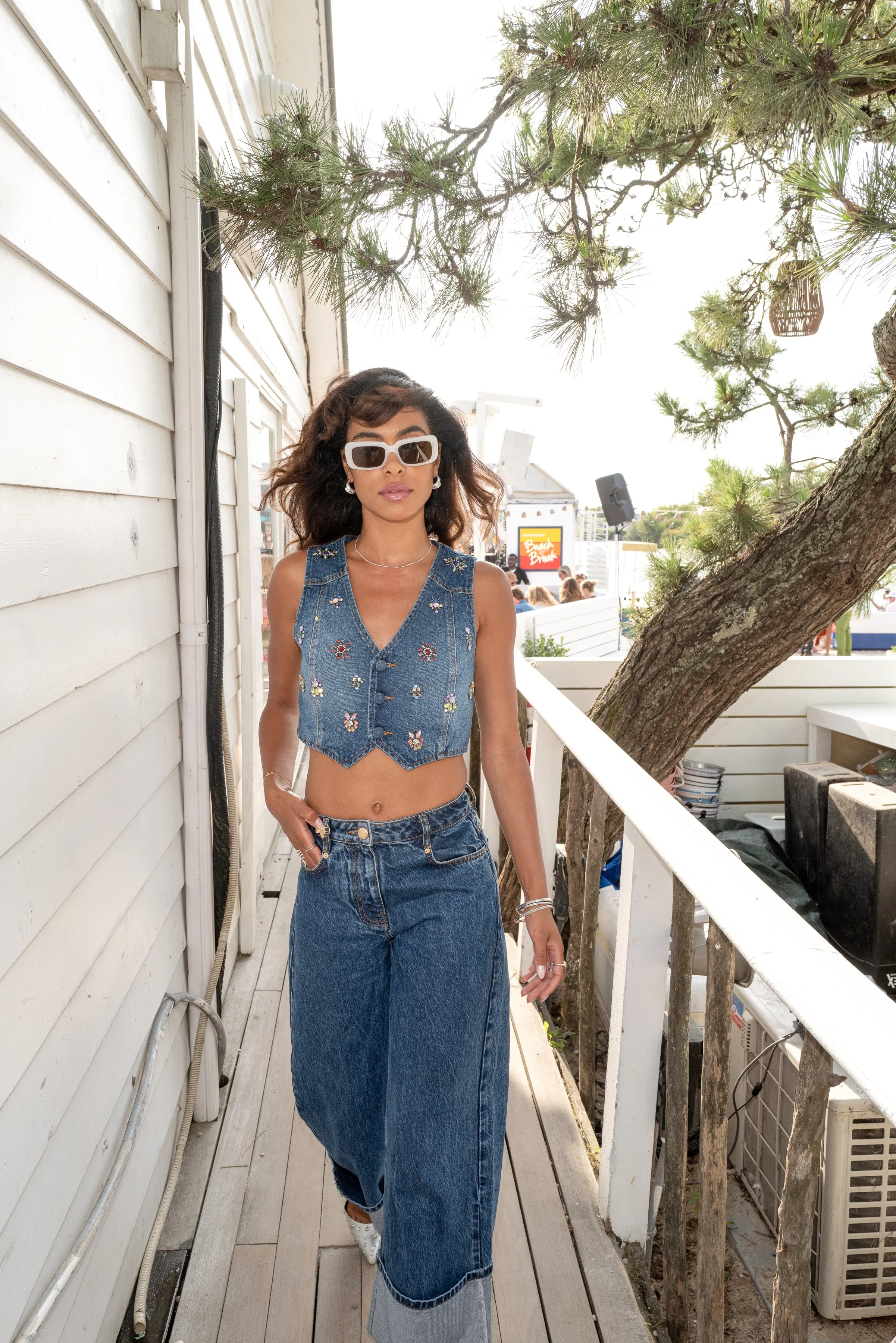 SURFLODGE-BFABFA_50722_7292970 2.JPEG