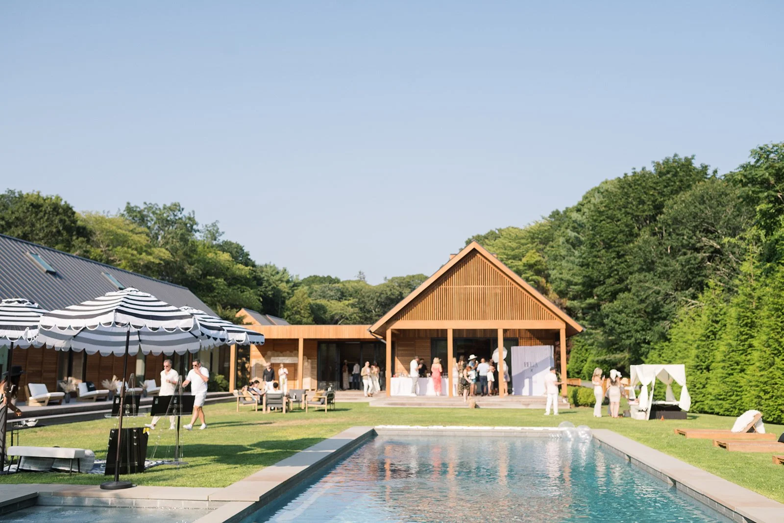 SunkissedHamptons_BELLA_MBP_0816_2025-341.jpg