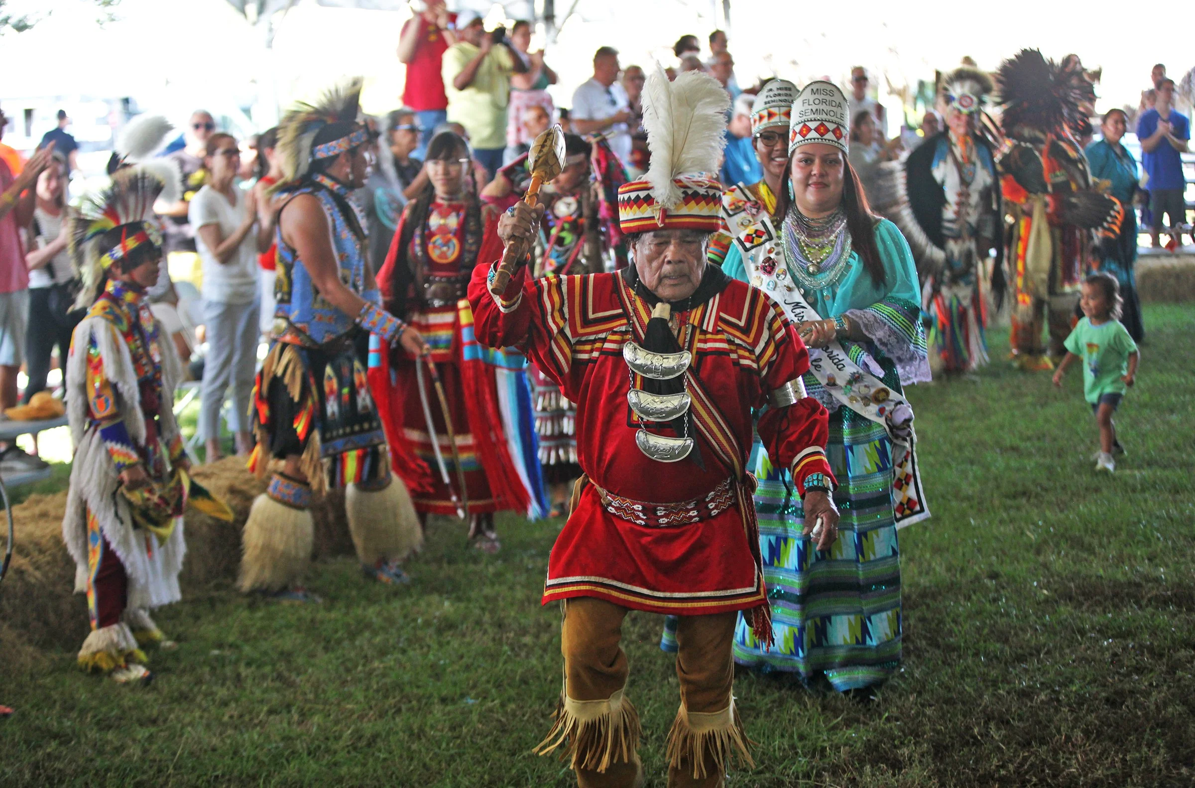 La Admirable Historia del Pueblo Seminola: Éxito sin perder su identidad