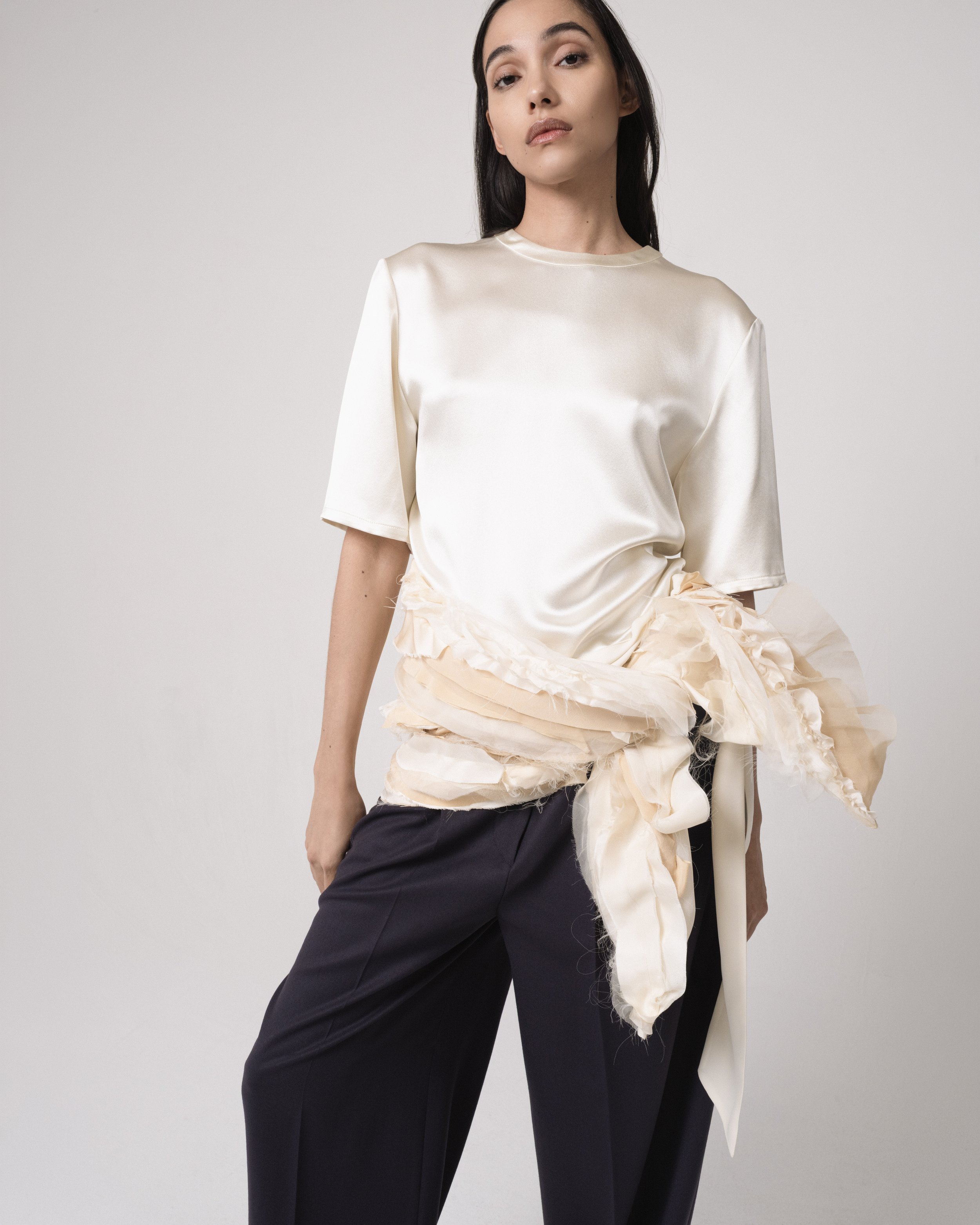 13 KATE HUNDLEY FALL 202622532.jpg