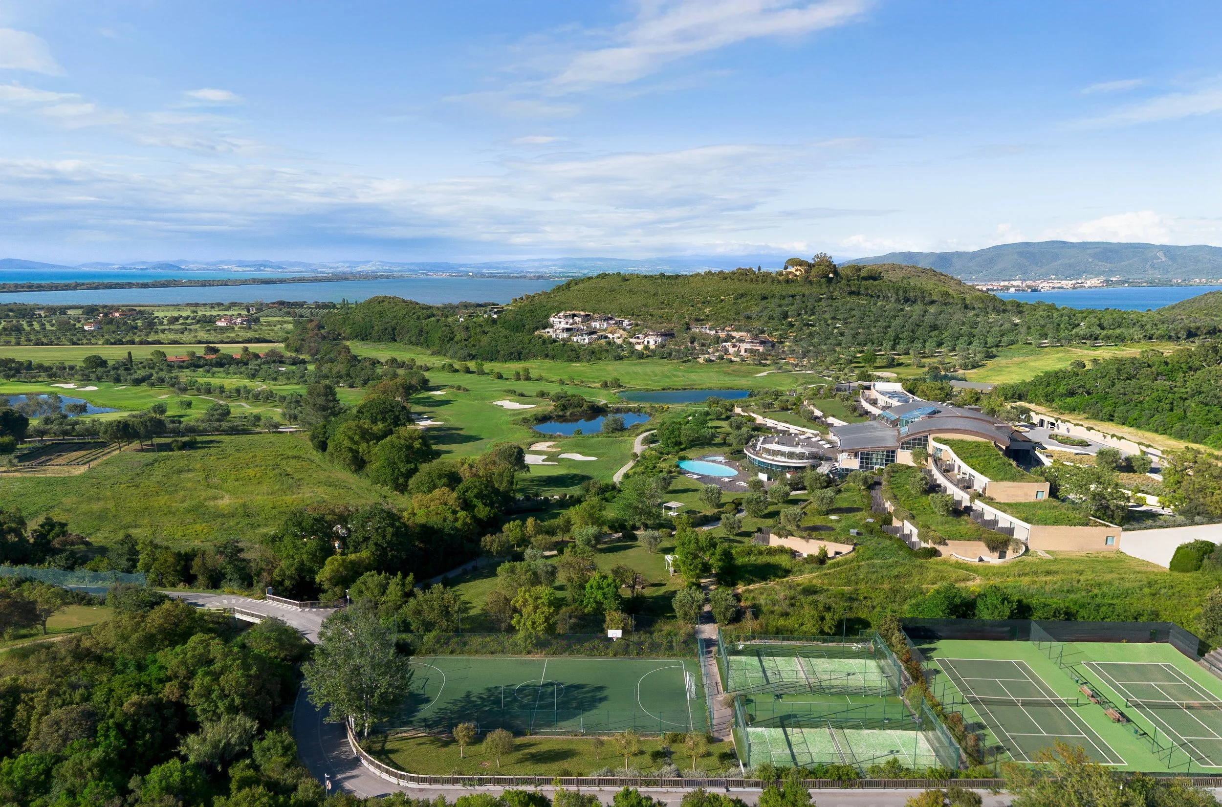 2 Argentario Resort Panorama.jpg
