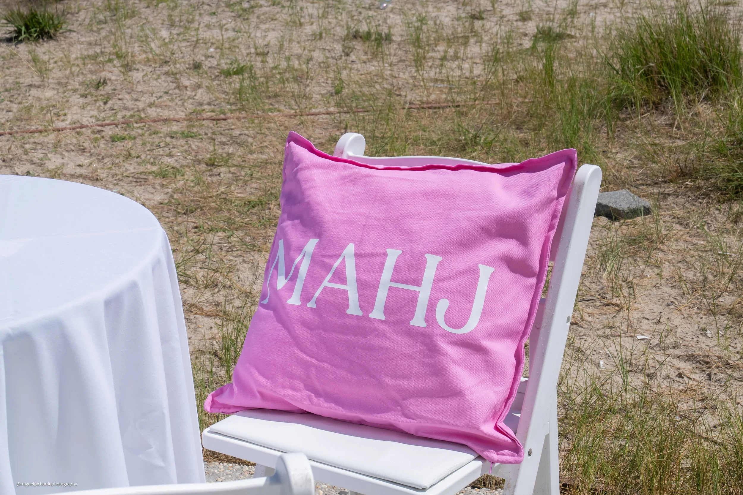 BELLA-Media-Co-Miguel-Pichardo-Card-for-A-Cure-BELLA-Magazine-Hamptons-Issue-2026-_7R50417.jpg