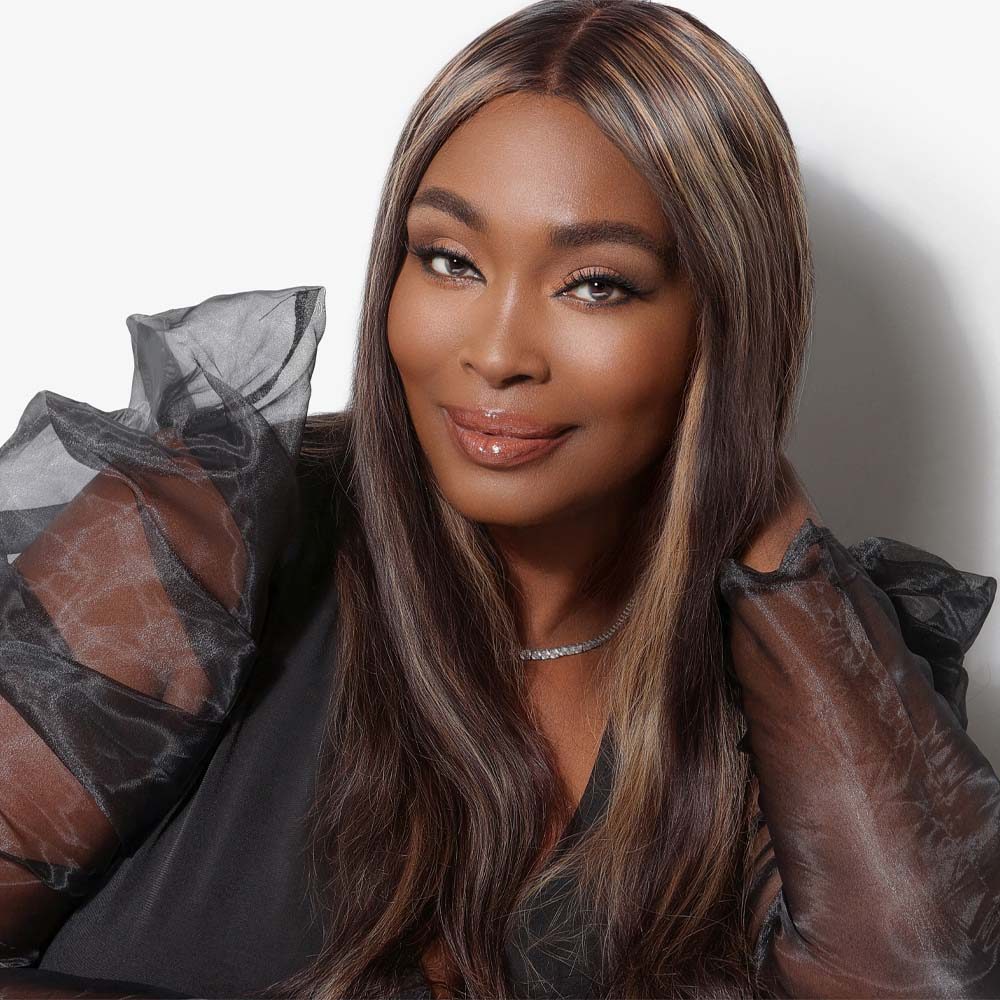 Glamazon Beauty: Makeup Made Easy by New York Makeup Artist Kim Baker