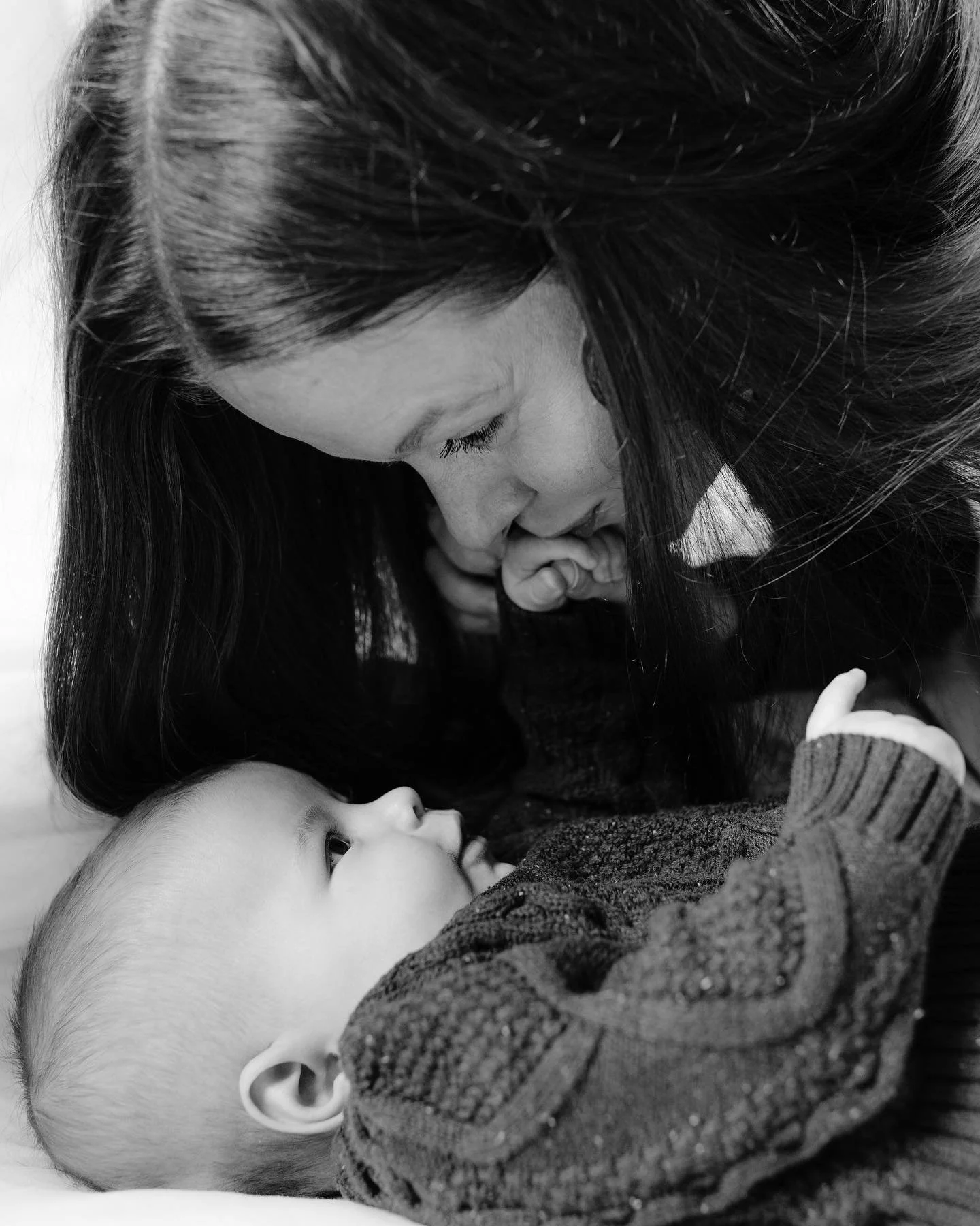 Had the absolute pleasure of doing a family session with one of my oldest friends from school in Singapore. I haven&rsquo;t seen Genna &amp; James since their wedding in 2018 so getting to see them during a visit to London &amp; meeting baby Jasper w