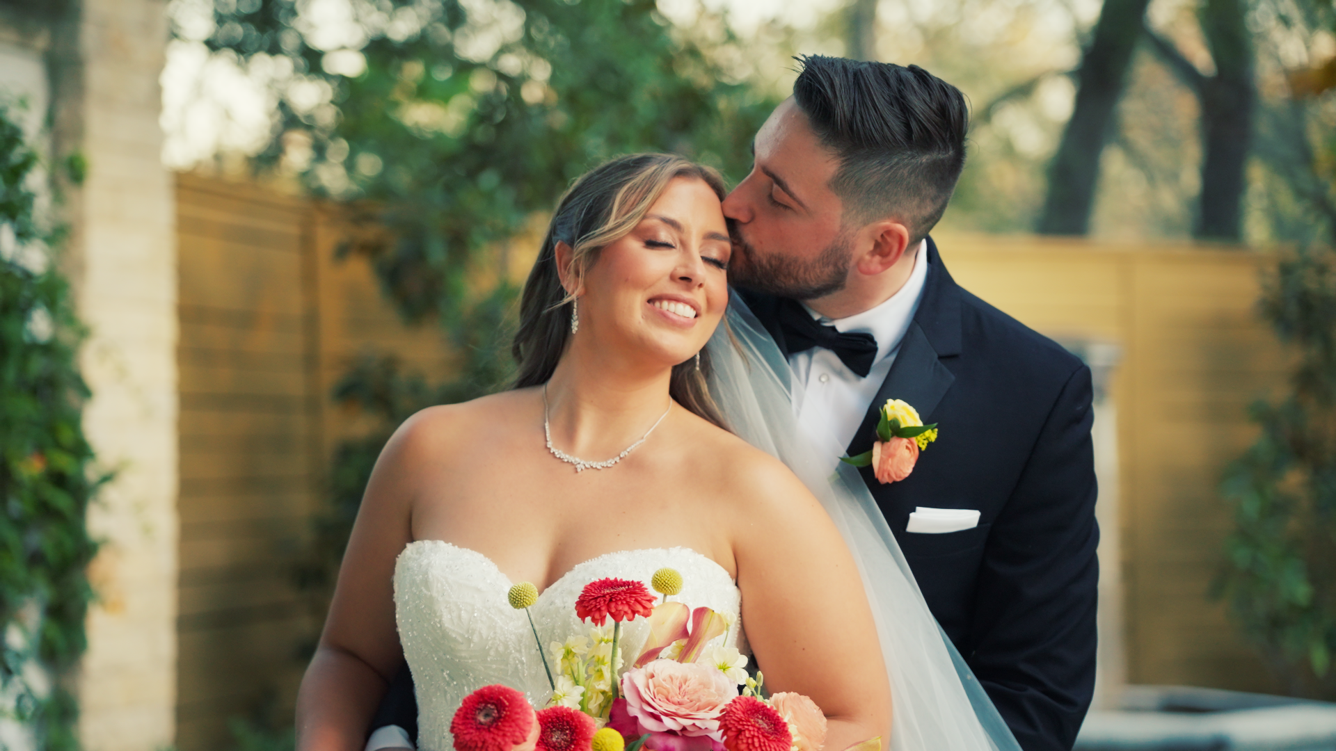 Alysia & Alex | Hummingbird House