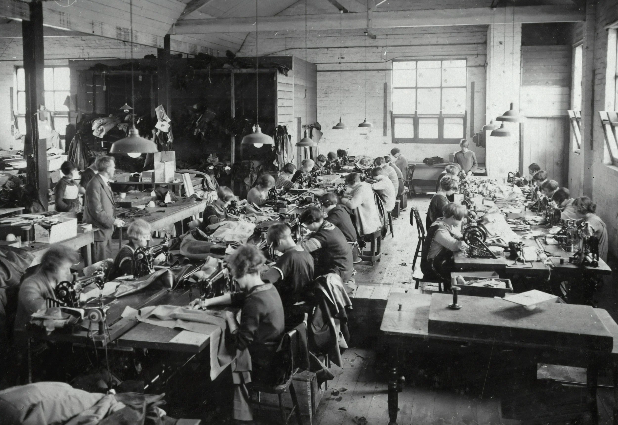A HISTORICAL LOOK AT THE AMERICAN GARMENT INDUSTRY AND ITS IMPACT ON LABOR MOVEMENTS IN THE U.S.