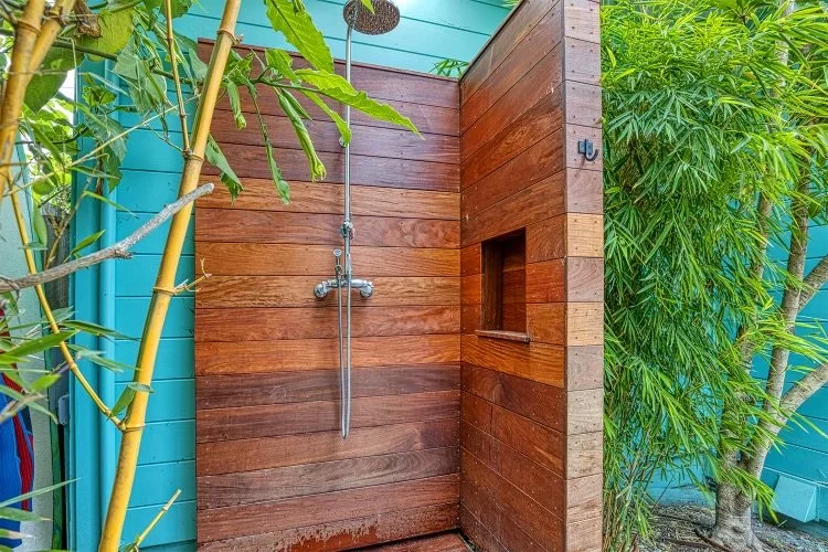 Beach Cottage Chic in Santa Cruz, CA