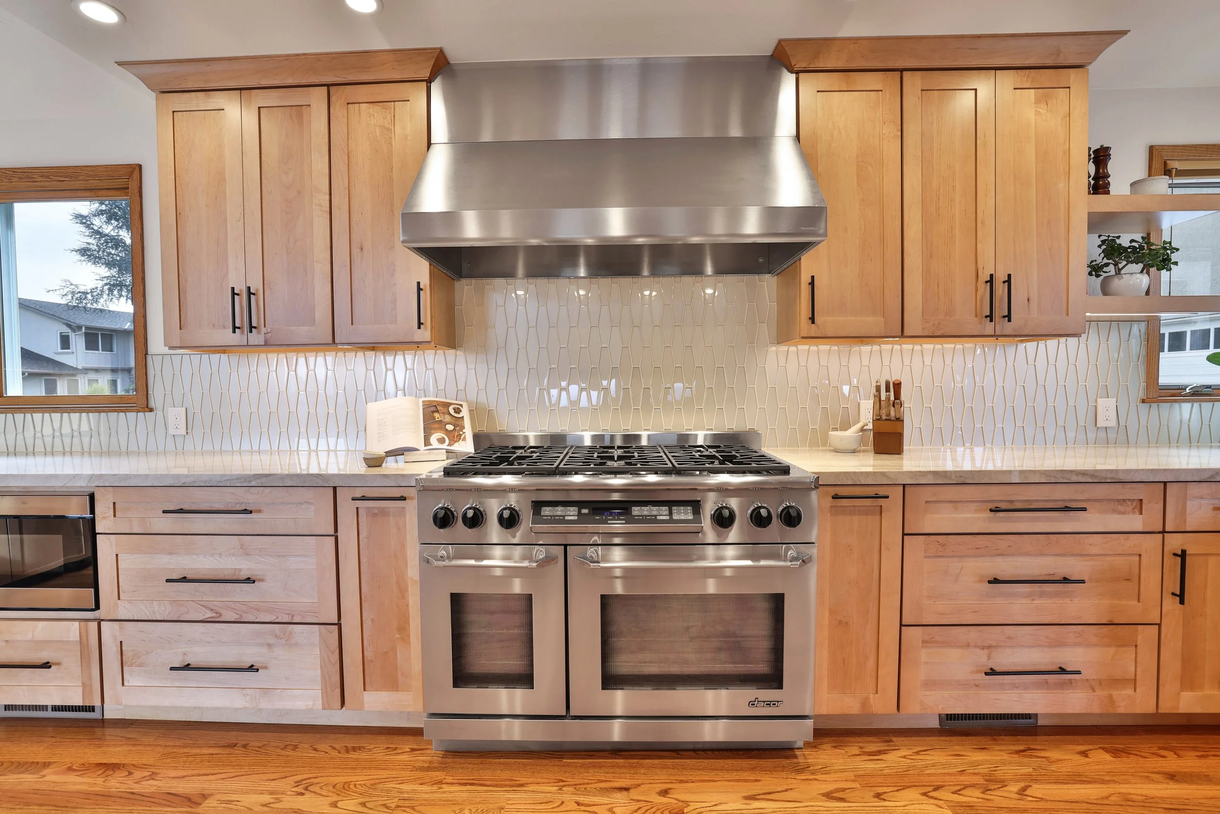 3_Kitchen.jpg
