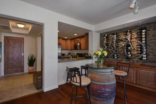 809+Auzerais+Ave+419+San+Jose-large-005-Entry+Kitchen+and+Wine+Display-1500x1000-72dpi.jpg