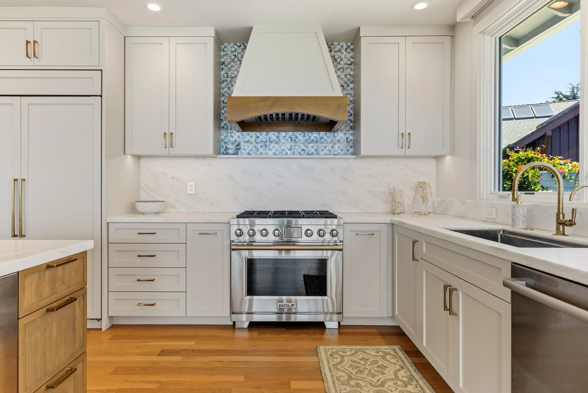 Heather_Point_Kitchen_07.jpg