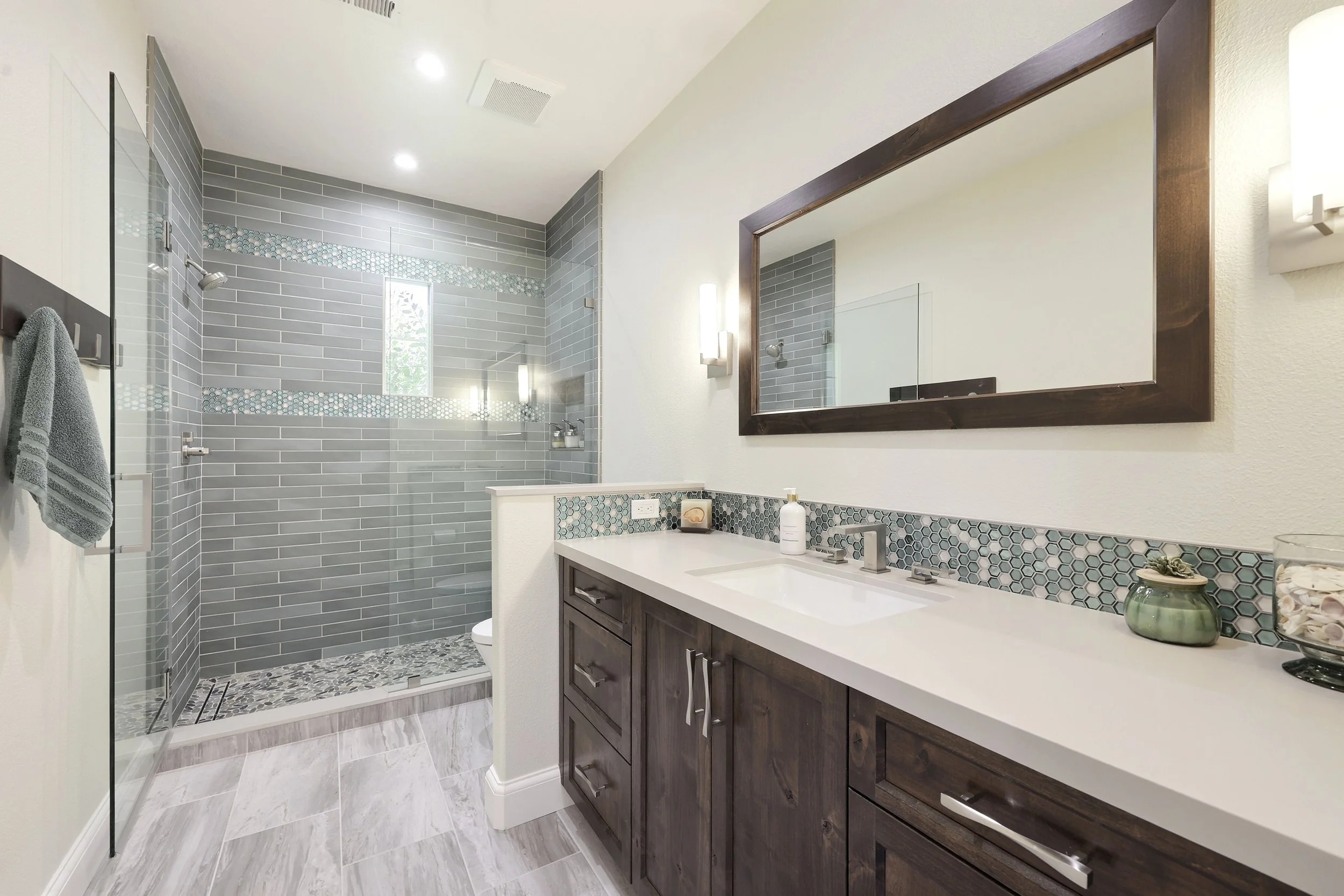 7562Strath.ErinLoftinDesign.DeviPridePhotography46.jpg
