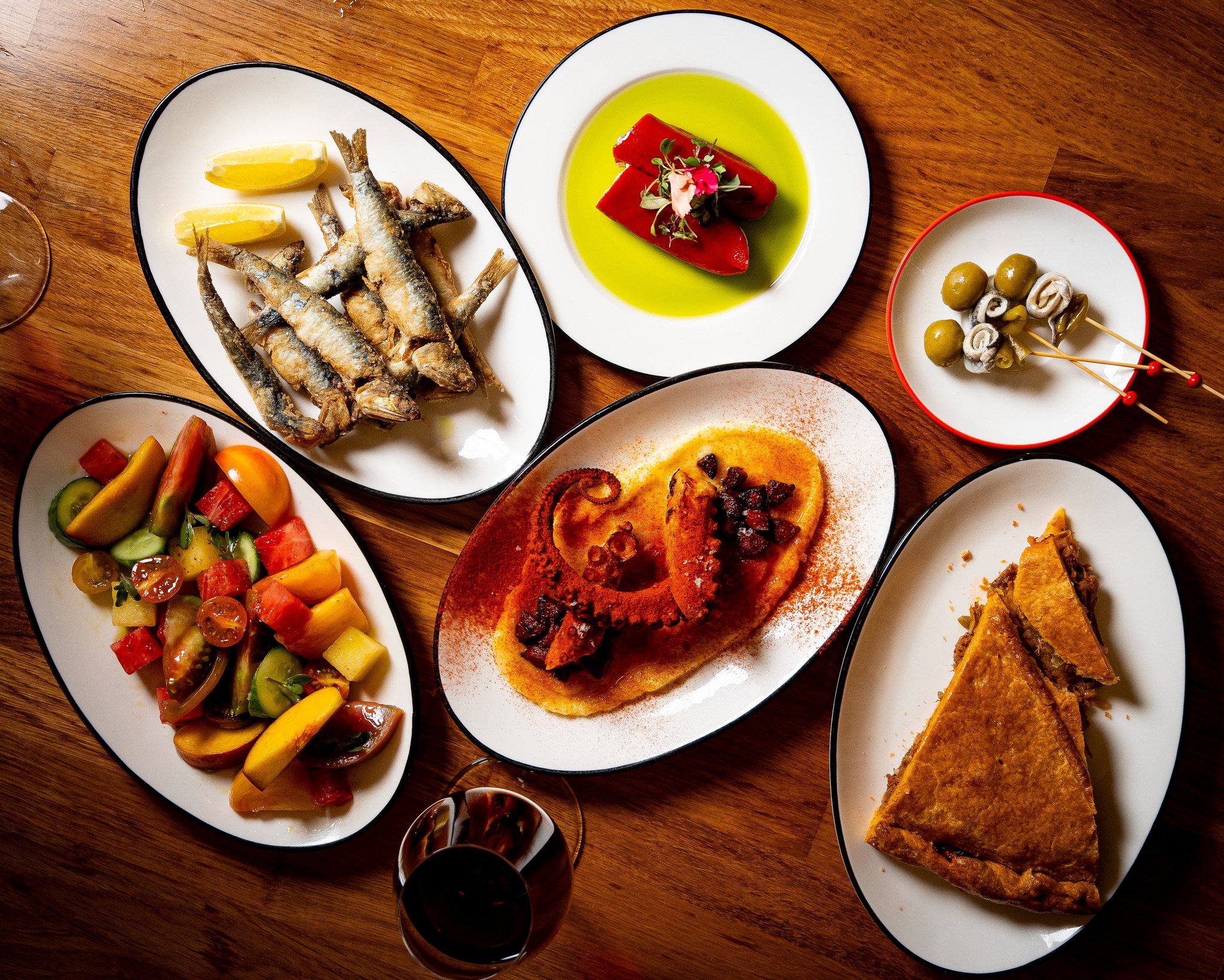Tapas &amp; Pintxos