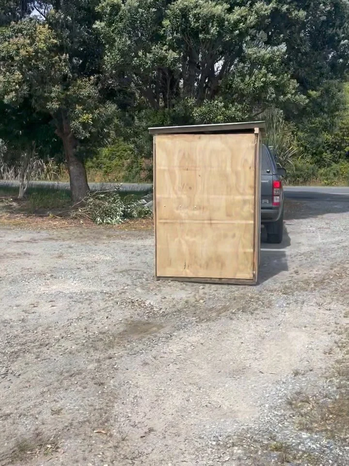 Happy 2nd Birthday to the flower shed!!!!!!!

Come and help me celebrate and thank you for your support on Sunday with CAKE and a wander around the flower field, where your flowers are grown. 456 Main South Road, Paroa, Greymouth, 10am - midday.

I w