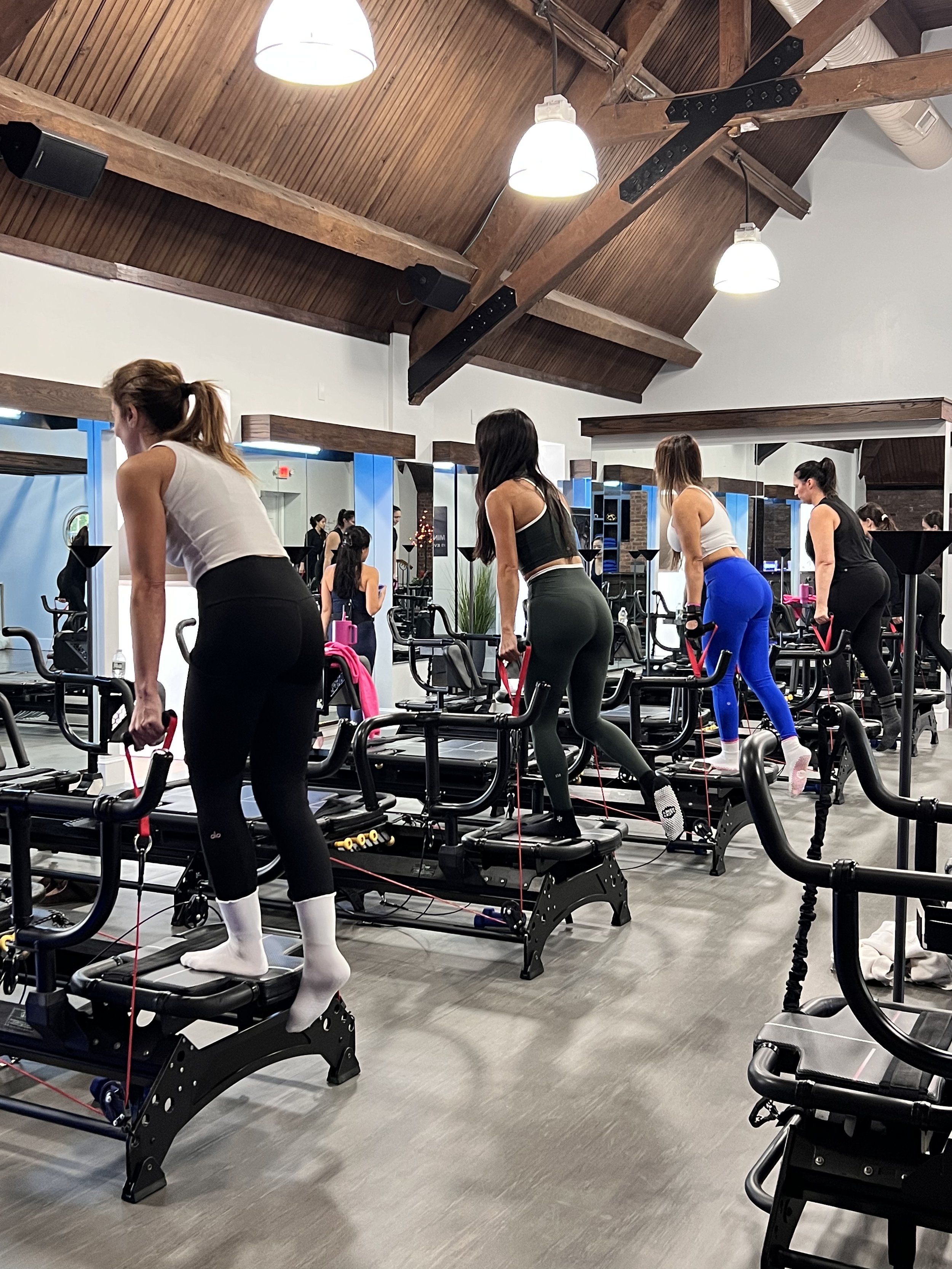 Your Best You in 2026: Why Lagree Should Be Your New Year's Resolution