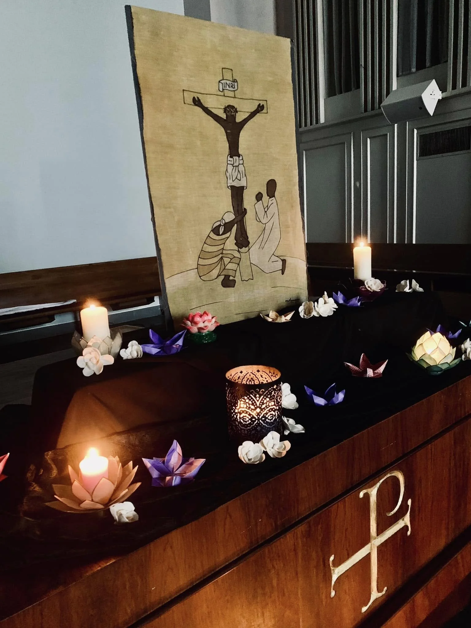 Good Friday Worship (12 PM & 7 PM)
