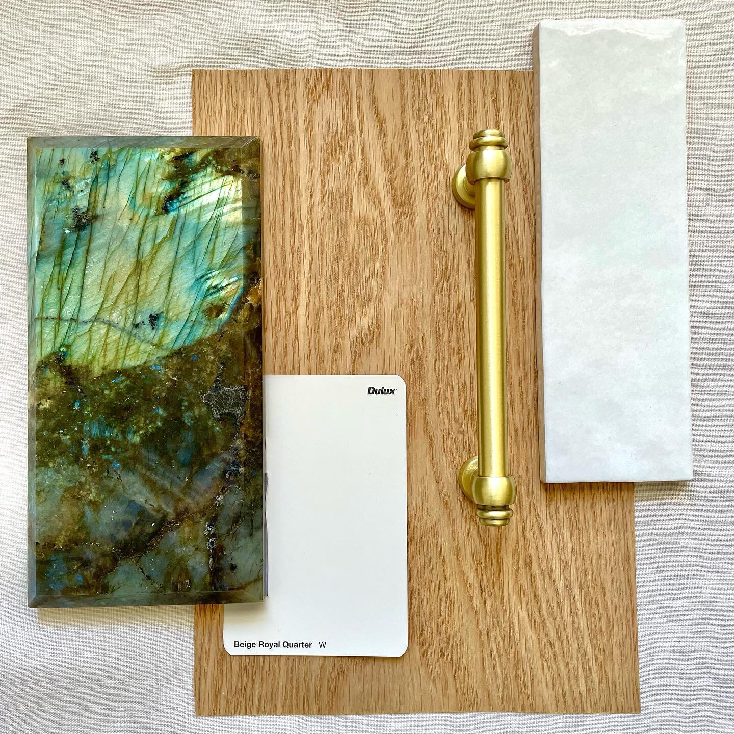 Material selection for a traditional style kitchen. The semi-precious labradorite crystal within the granite for as a bench top is going to be a statement! 💎