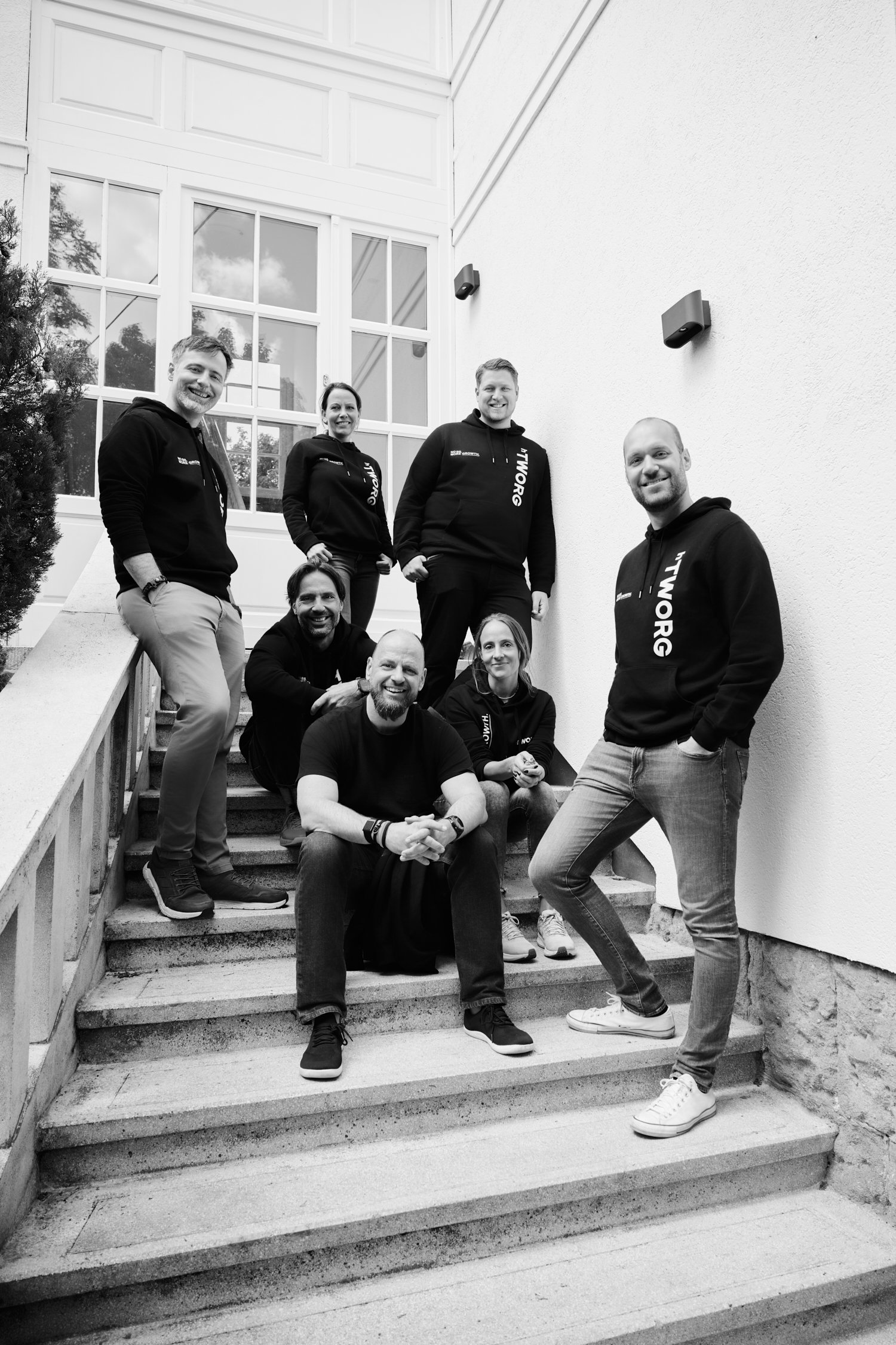 The hTWORG team