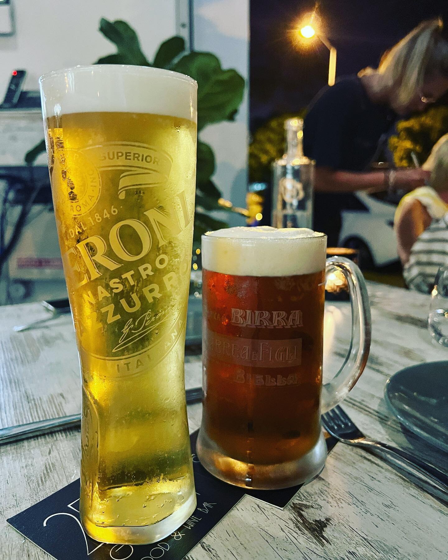 Two classic Italian beers on tap.
#peroni #peroninastroazzurro #menabrea #italianbeer #tapbeer #draftbeer #birramenabrea #birraallaspina #aebeerimports #aandebeerimports #europeanbeer #tapbeerspecialist #importedbeer