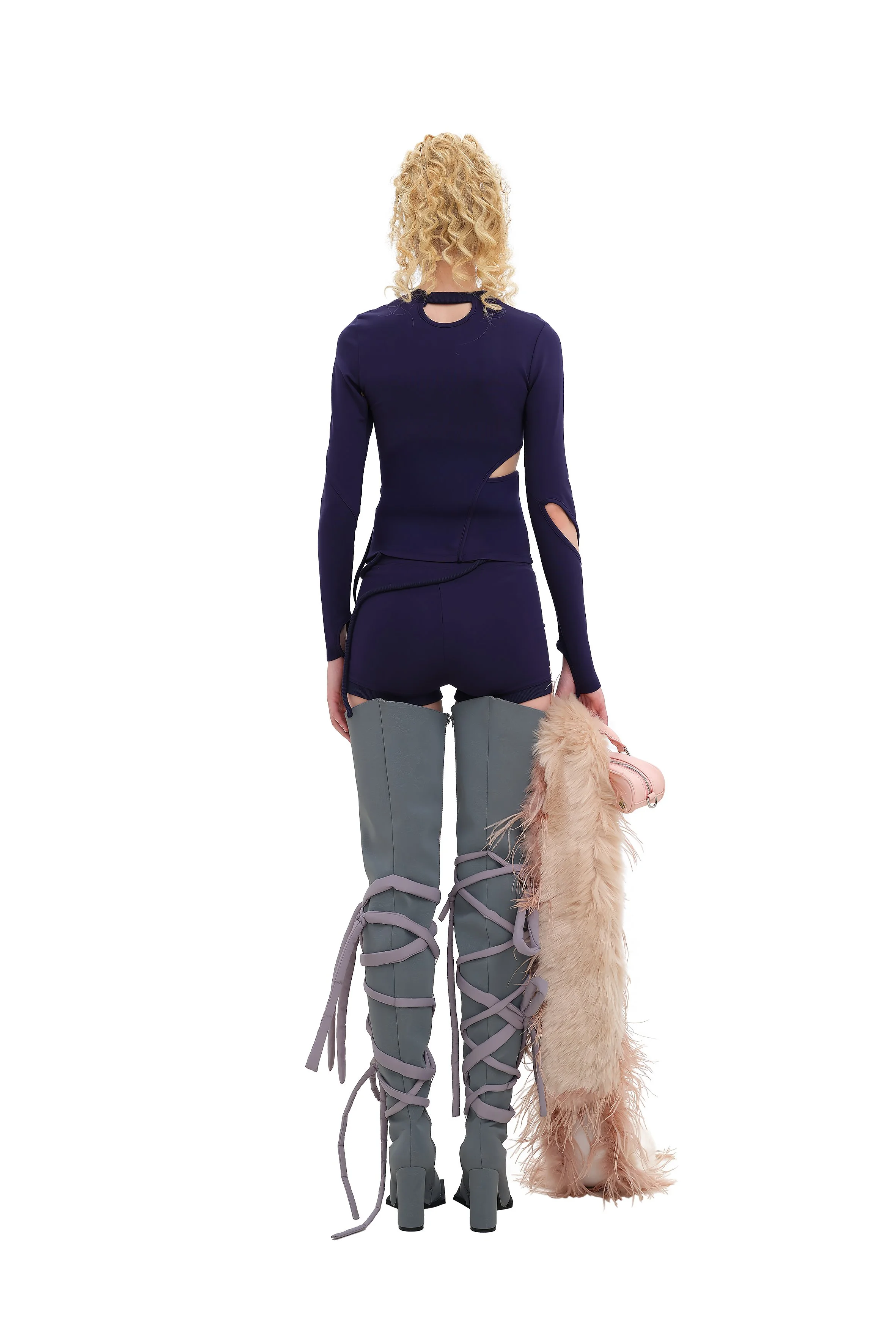 LOOK 26