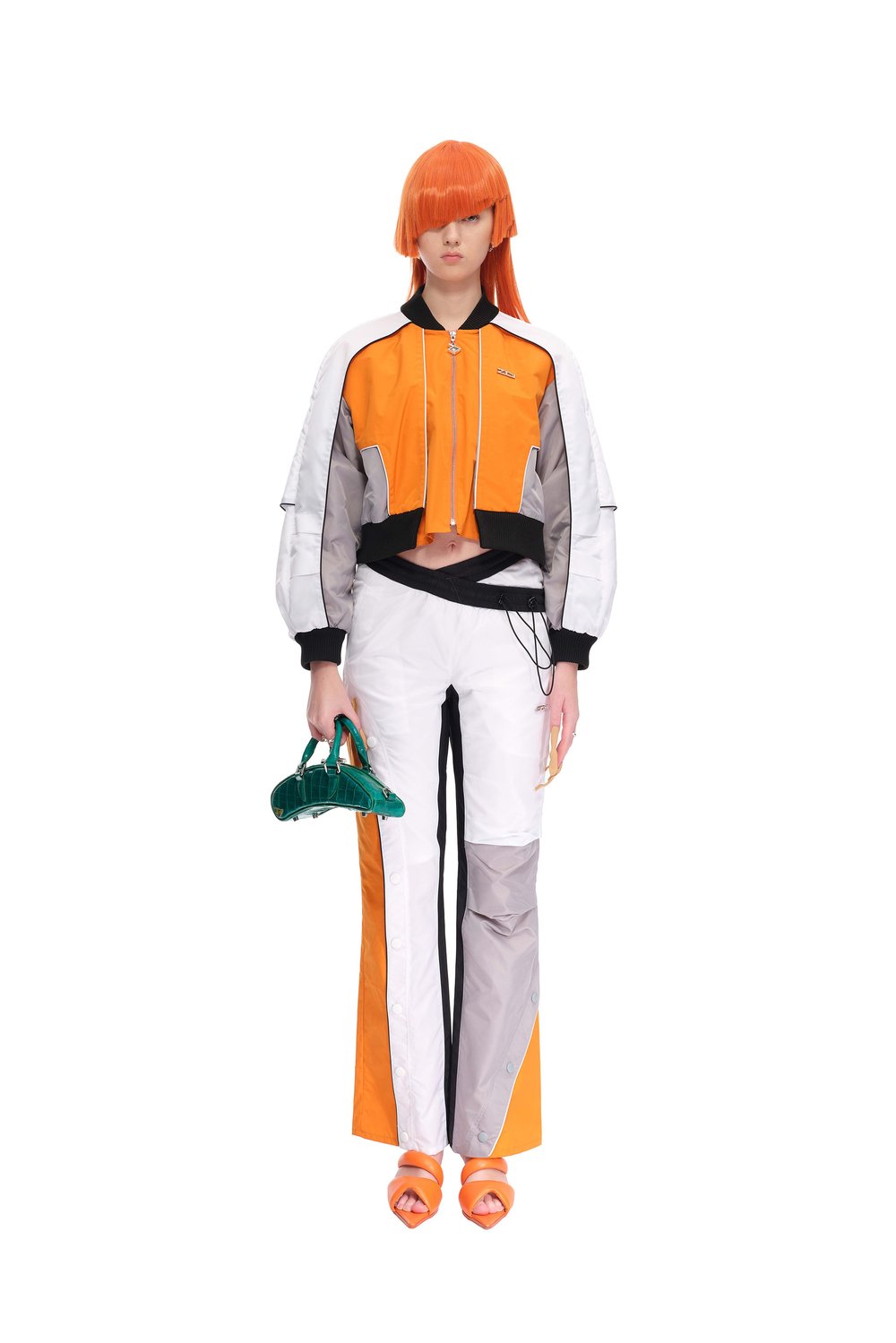 LOOK 24