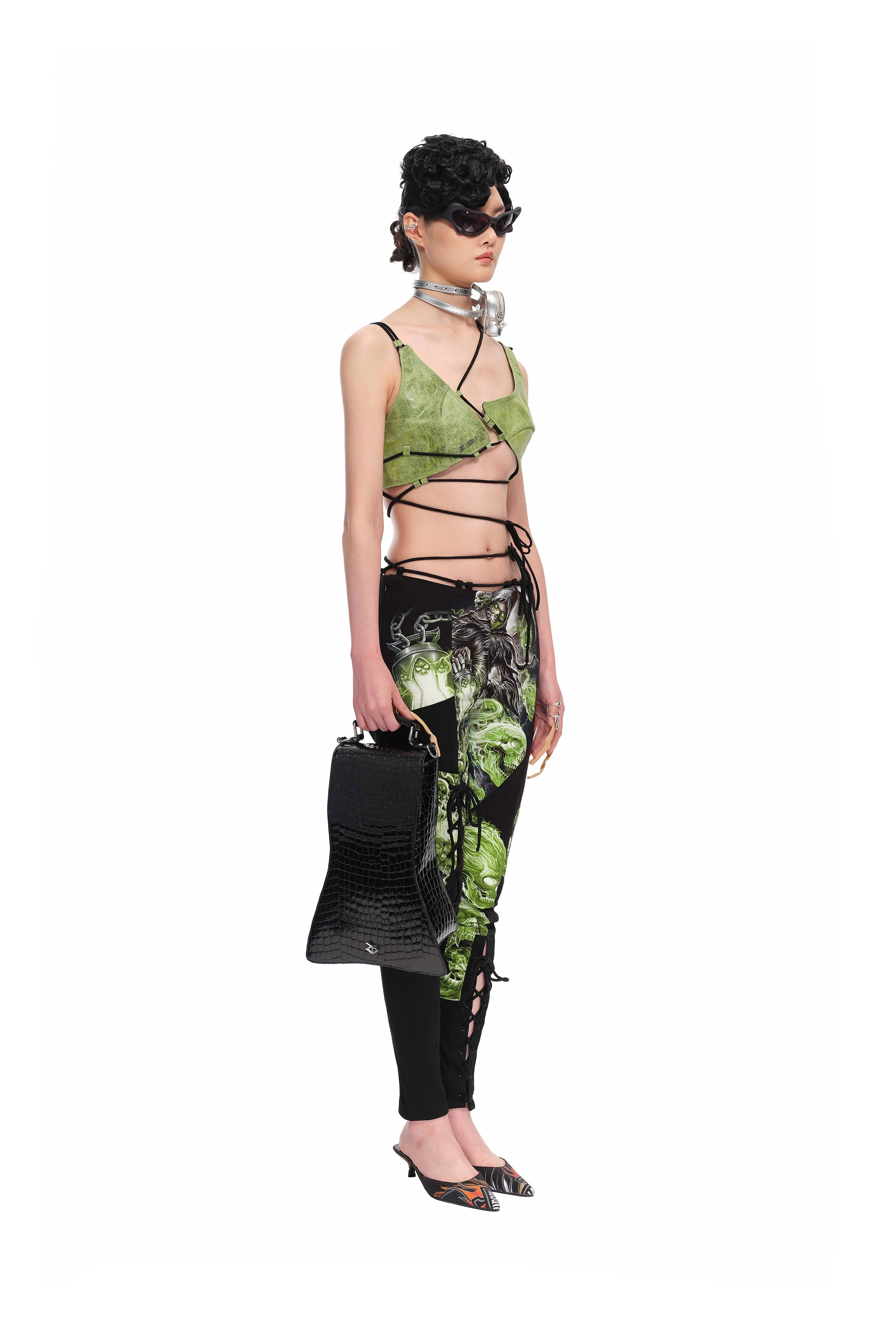 LOOK 22