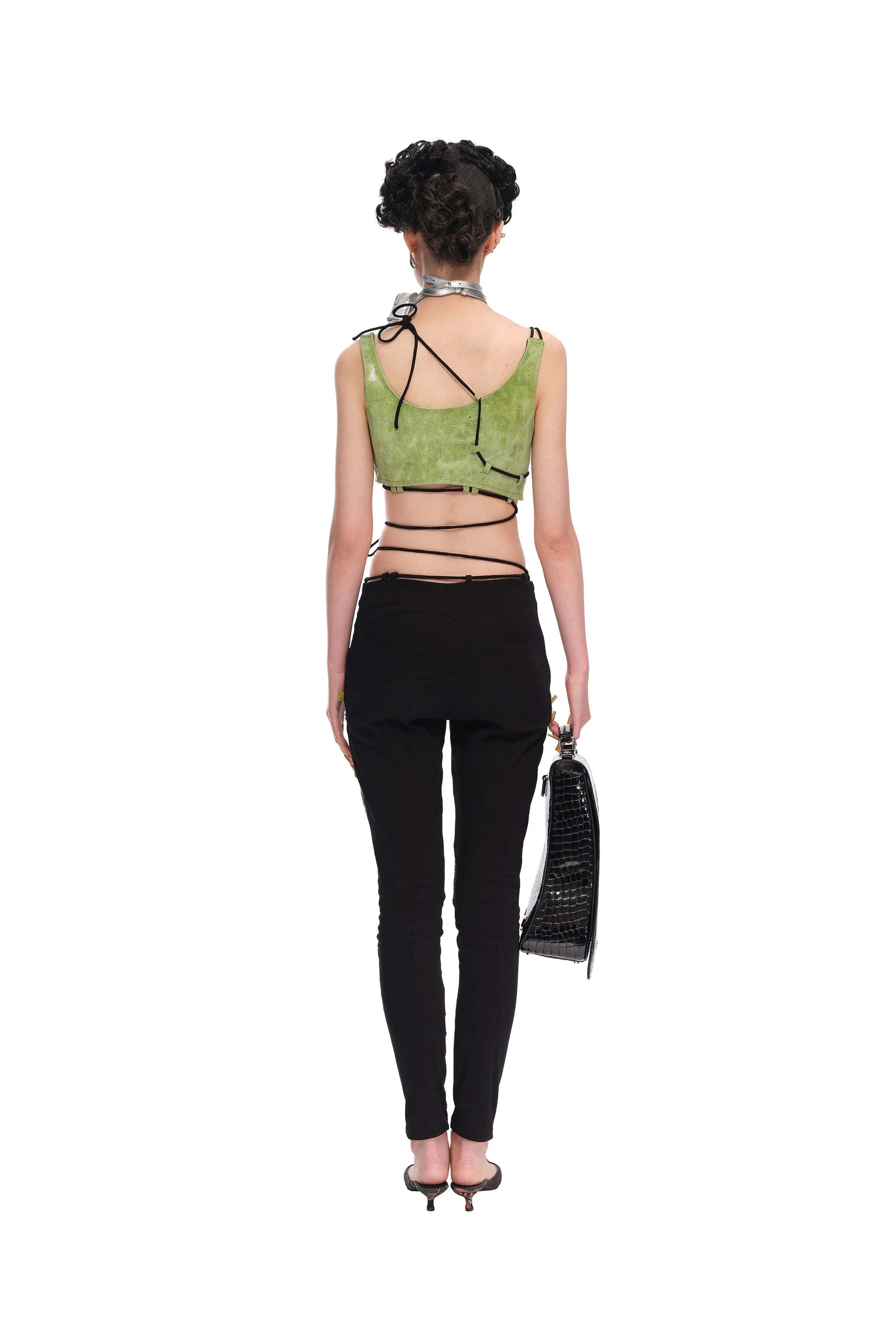 LOOK 22