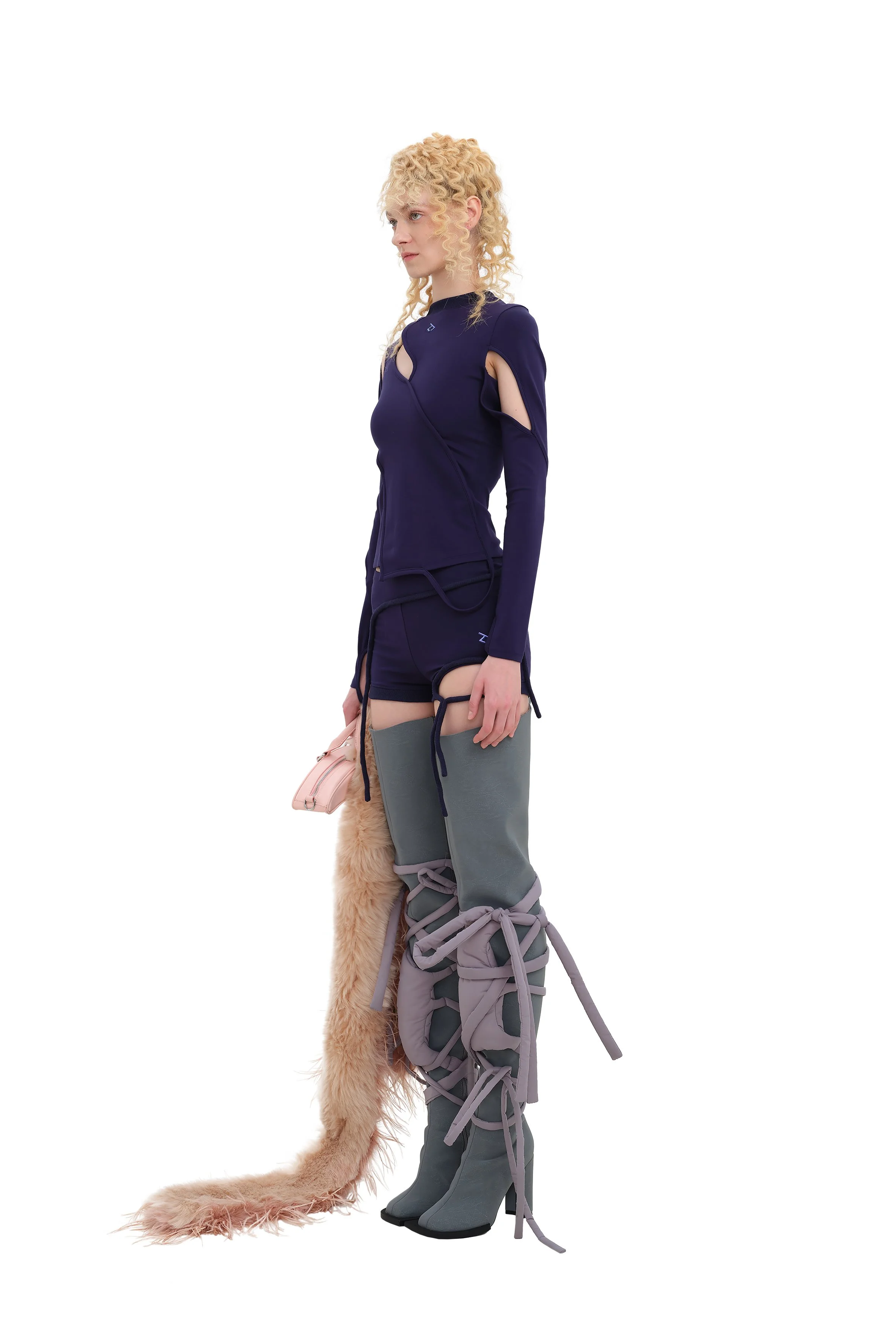LOOK 26