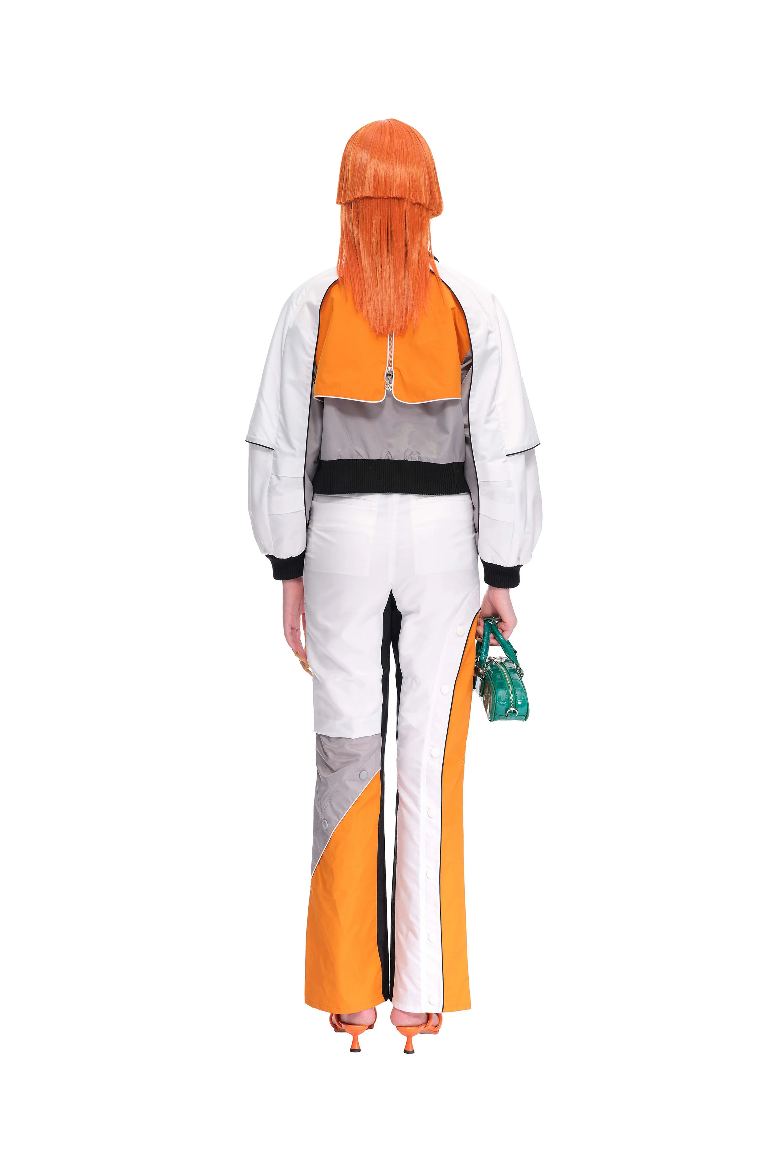 LOOK 24
