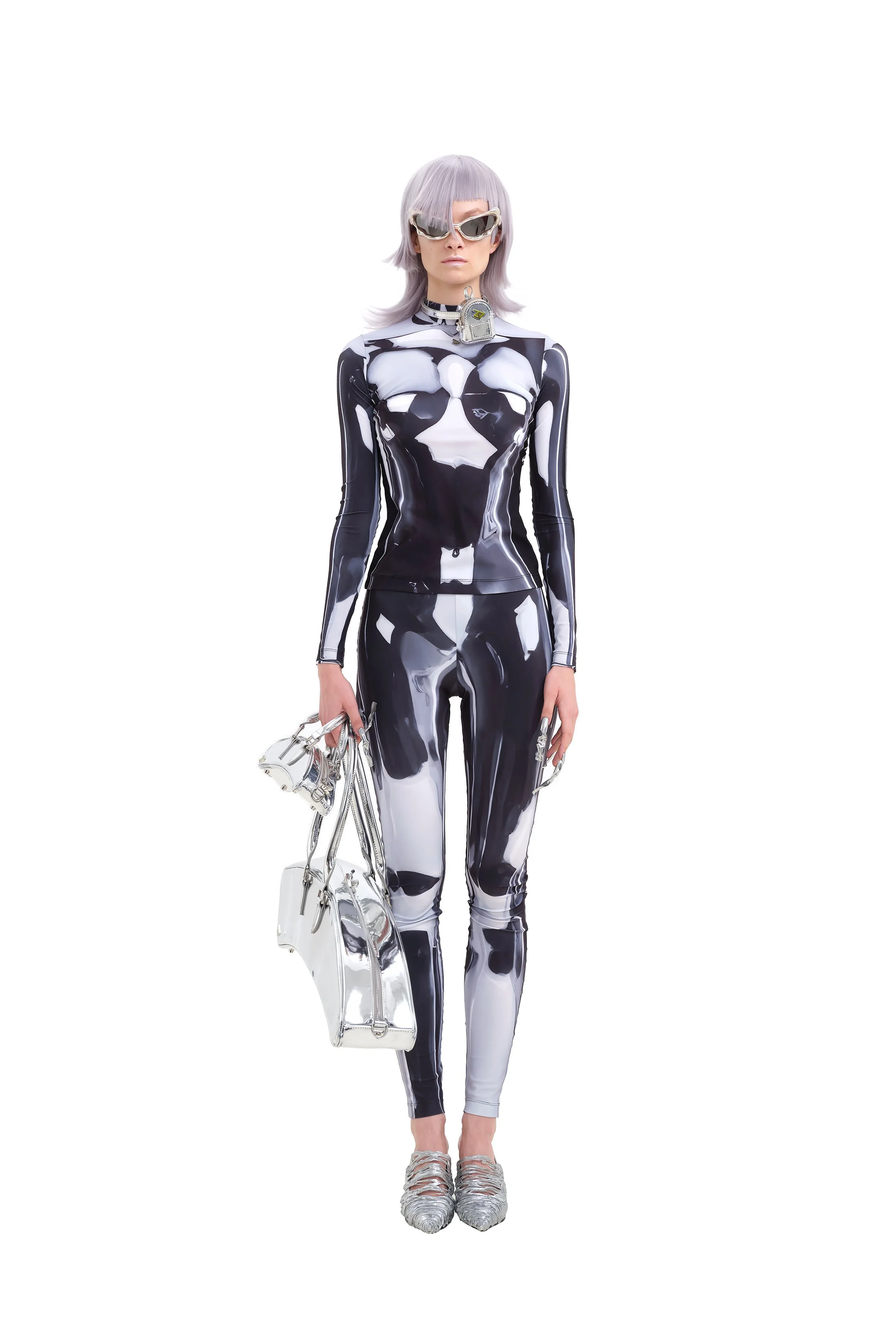 LOOK 28
